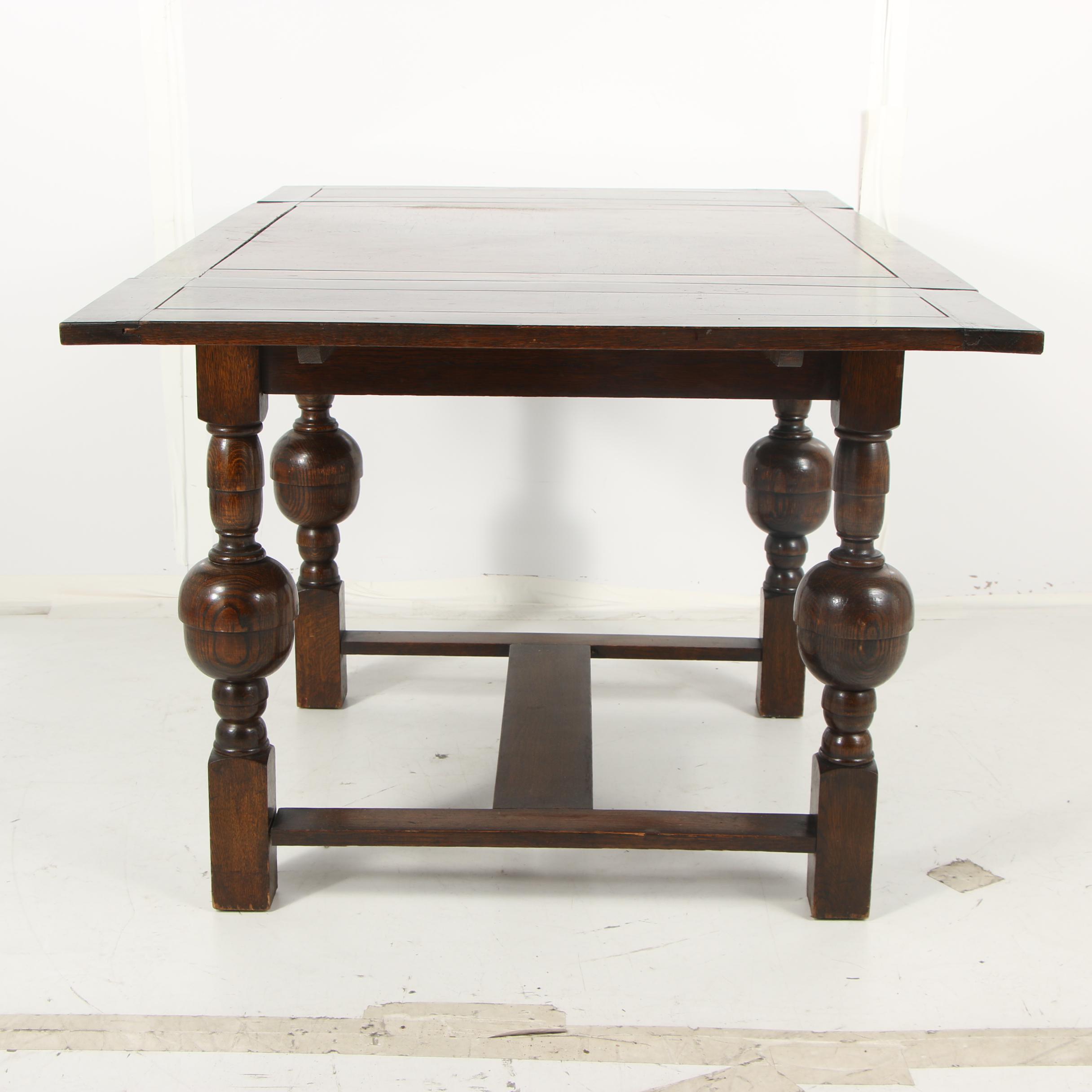 Jacobean Revival Style Oak Draw Leaf Table, 20th Century