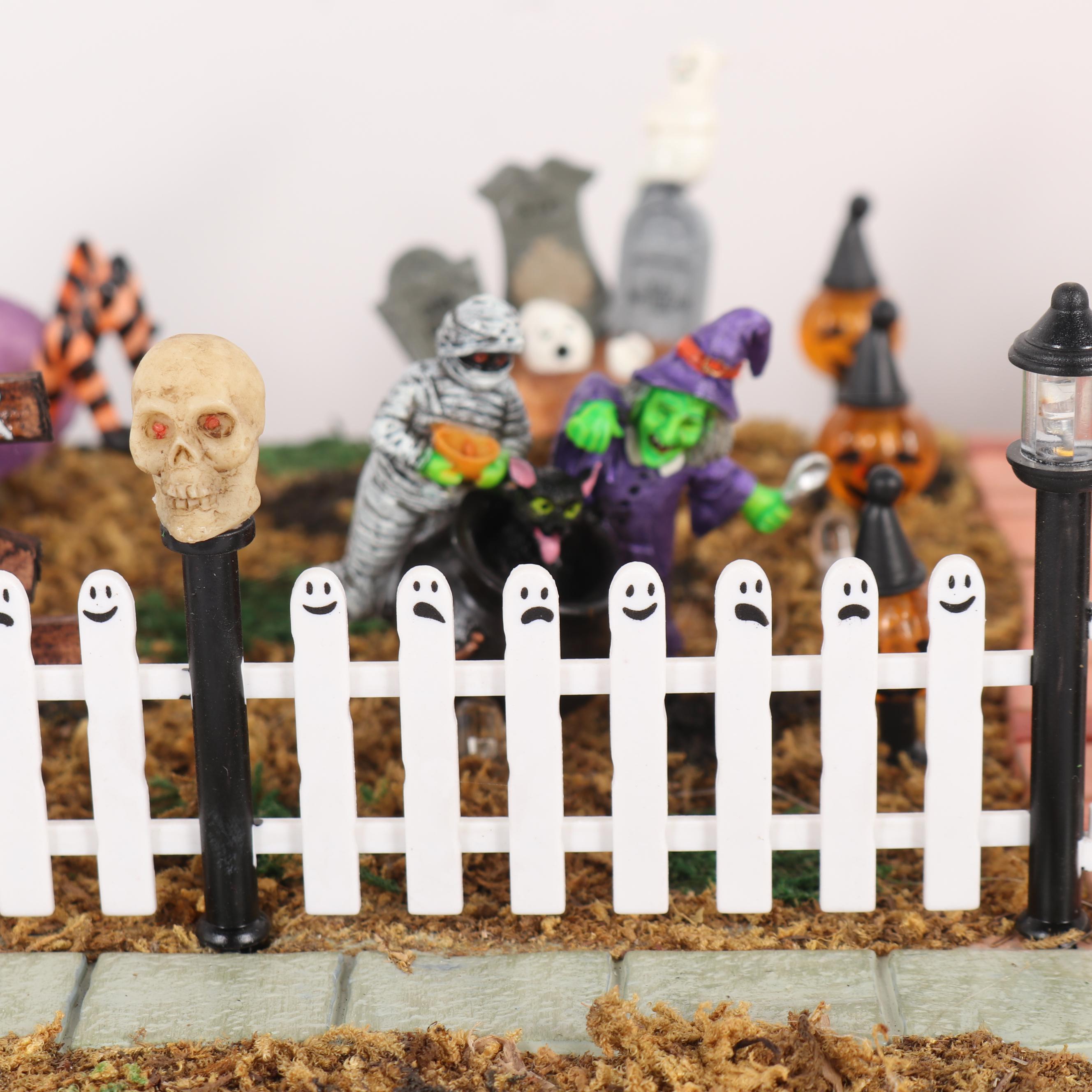 Lemax Spooky Town Halloween Lighted Table Decor
