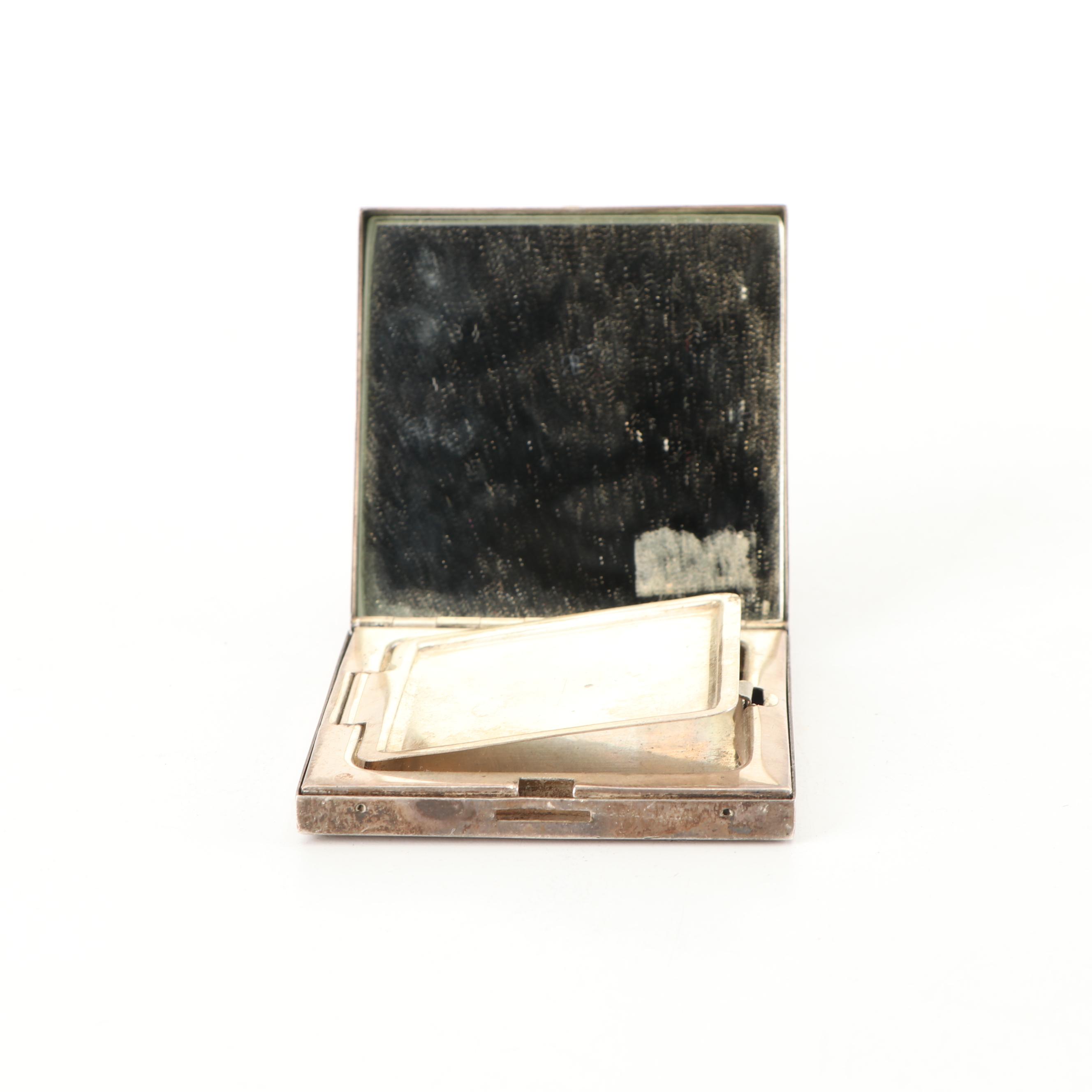 Thomae Company Massachusetts Sterling Silver Make-Up Compact, Early 20th Century
