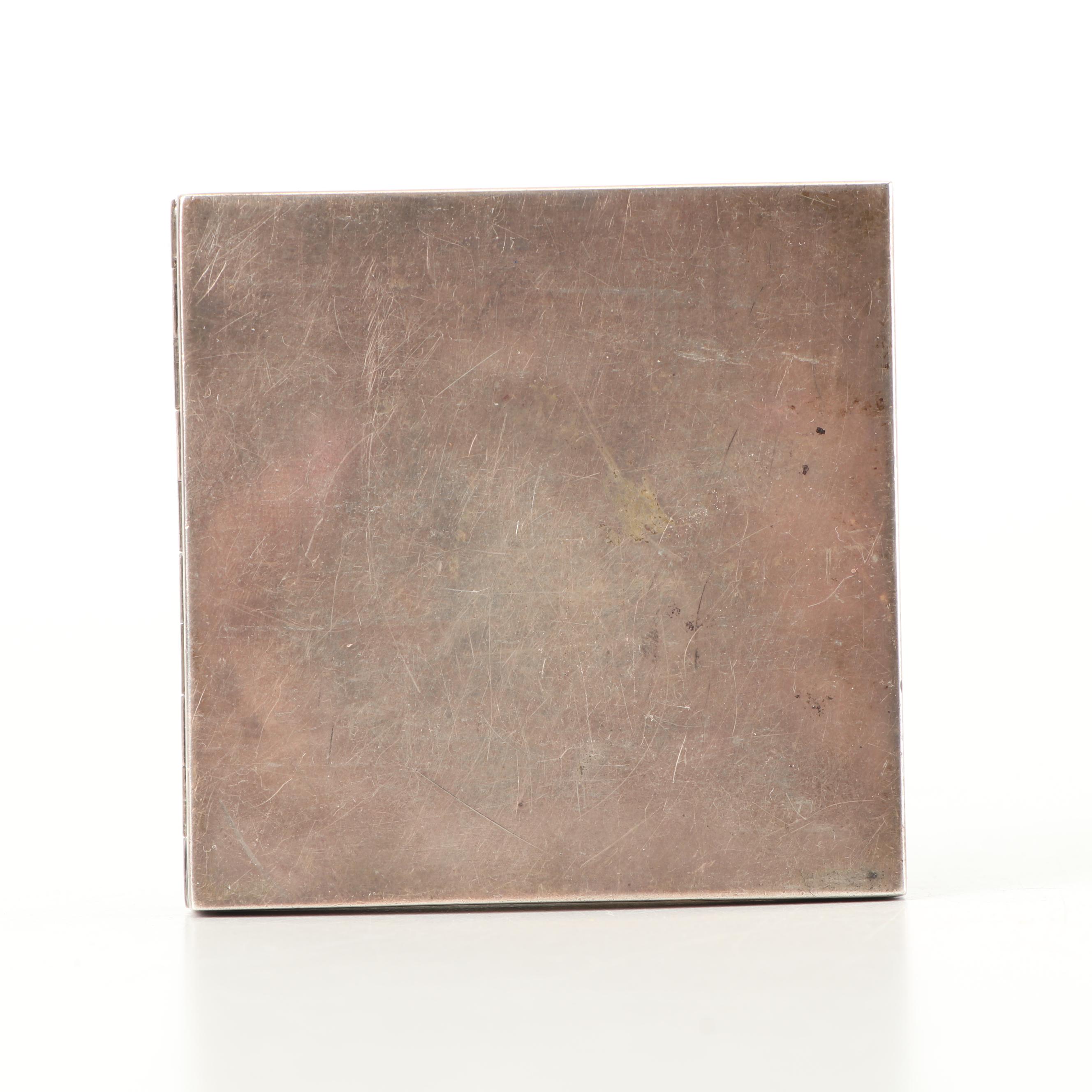Thomae Company Massachusetts Sterling Silver Make-Up Compact, Early 20th Century