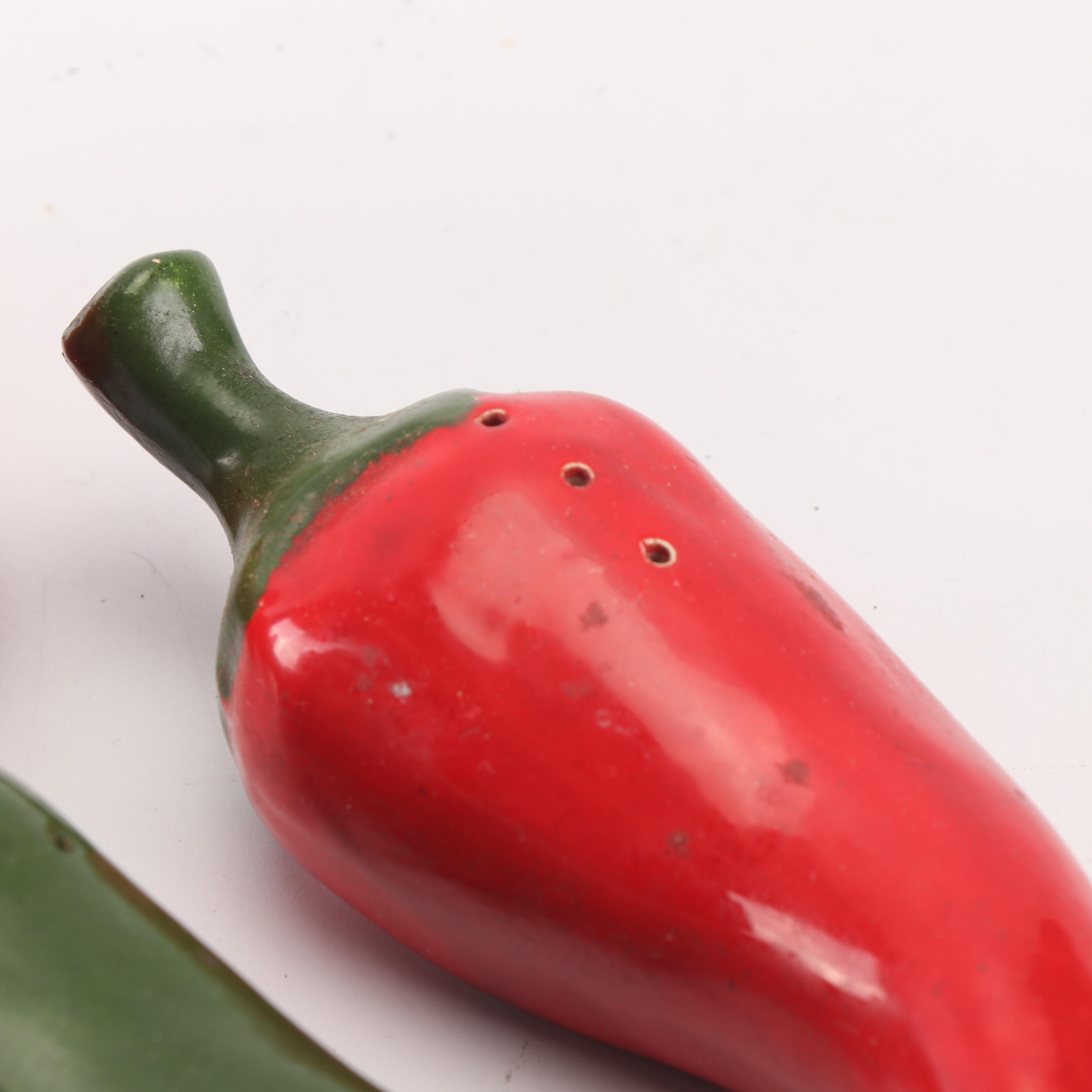 Chili Pepper Themed Kitchen and Table Accessories