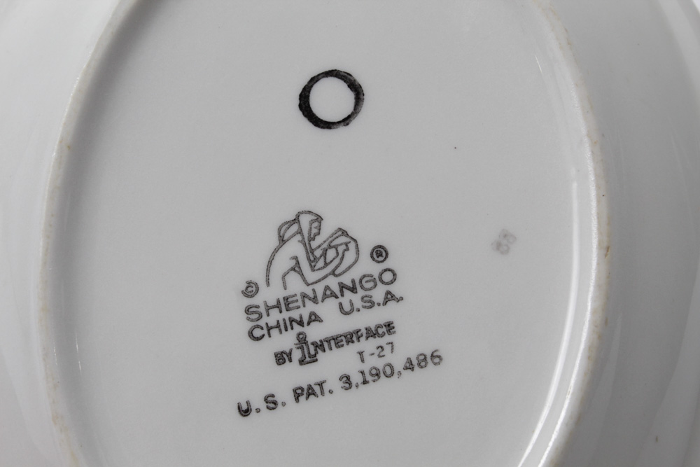 Assorted Ceramic Dinnerware Featuring Williams-Sonoma and Homer Laughlin