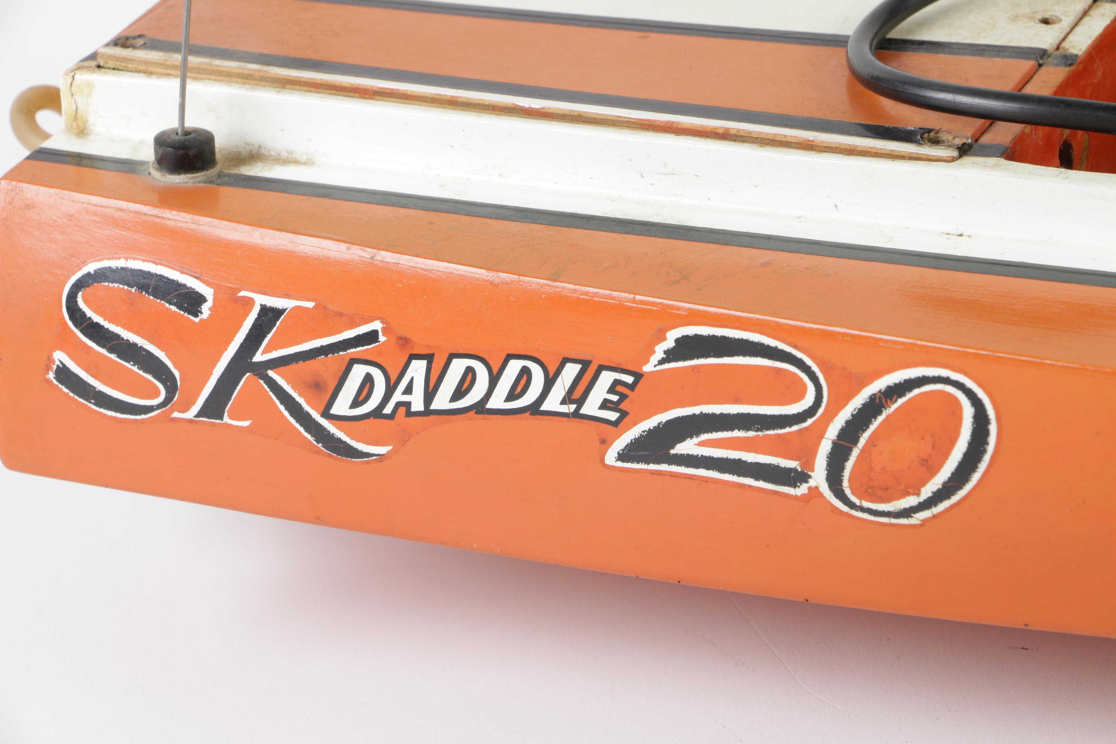 Dumas SK Daddle 20 Wooden Radio Controlled Speed Boat, 20th Century