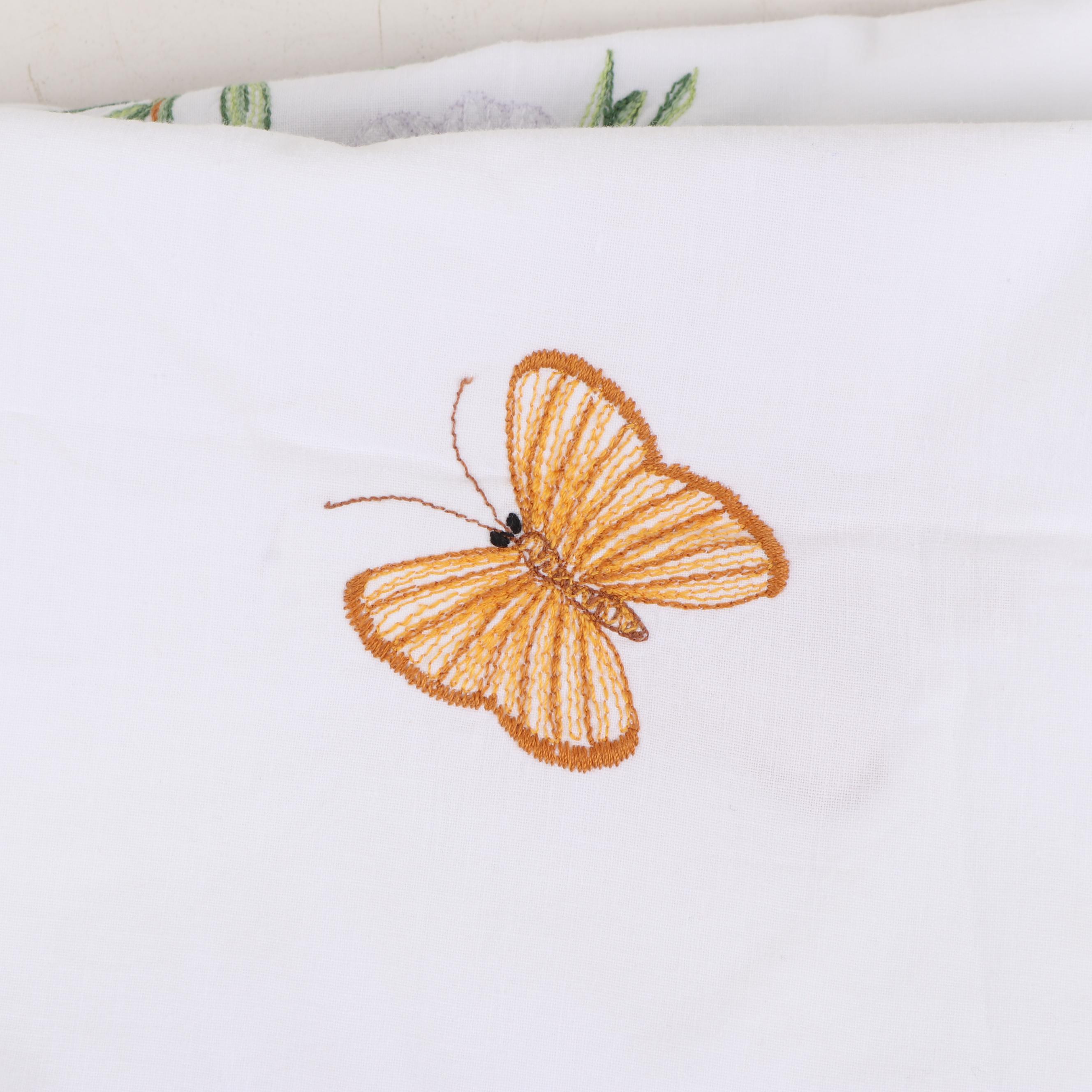 Hand Embroidered Linen Tablecloth and Runner, Mid-20th Century