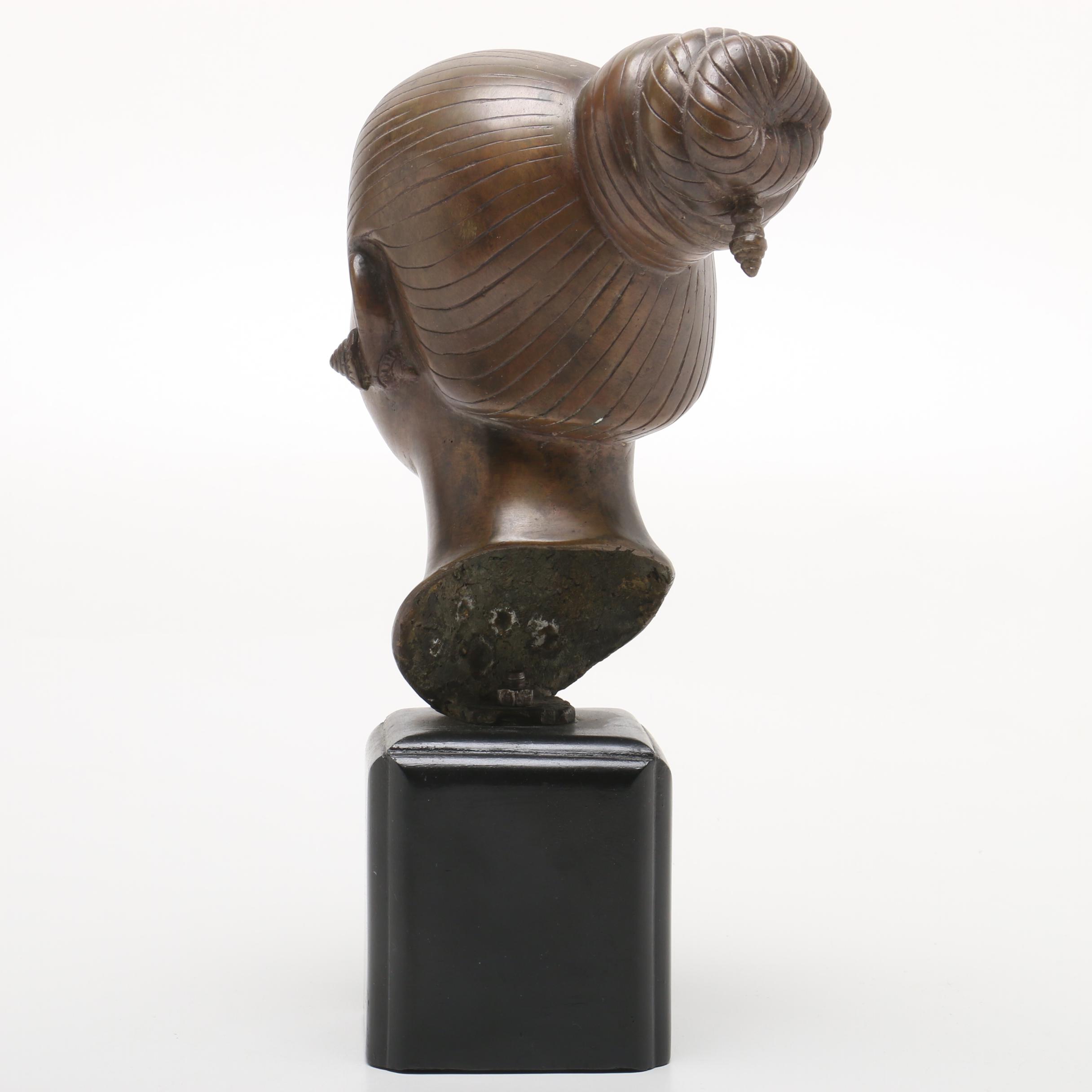 Vietnamese Cast Bronze Replica Bust after Nguyen Thanh