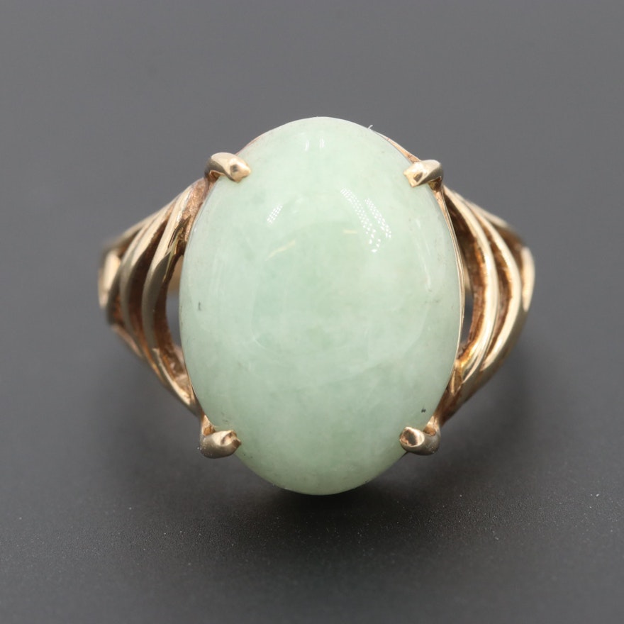 10K Yellow Gold Jadeite Ring