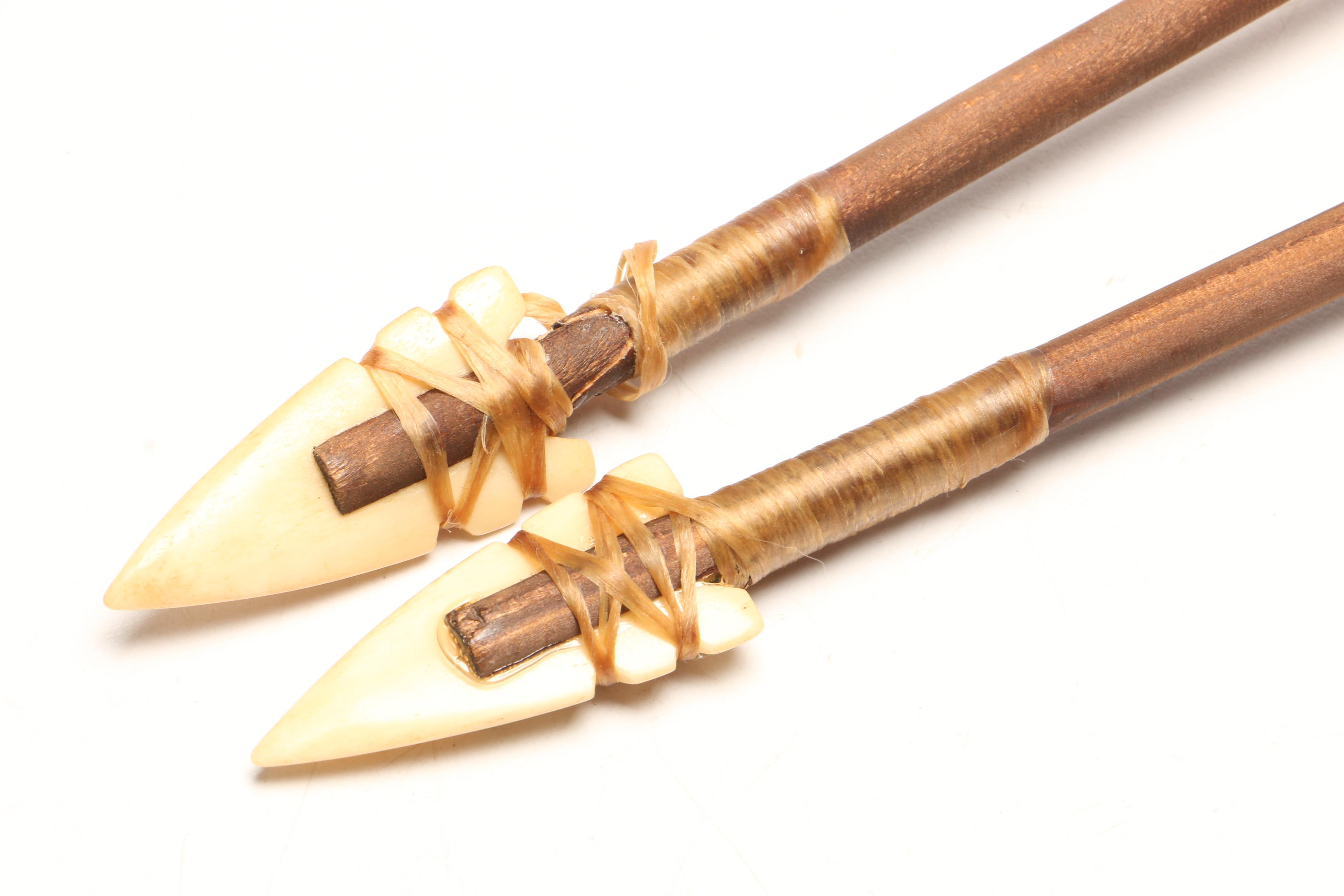 Fedelia Beaver Navajo Taxidermy Coyote Quiver with Arrows