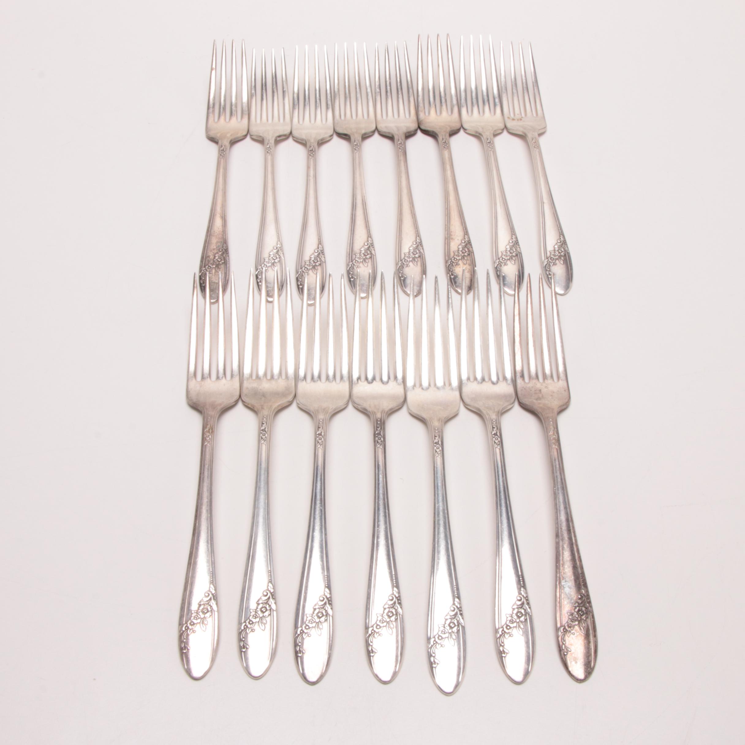 Tudor Plate "Queen Bess II" Pattern Flatware