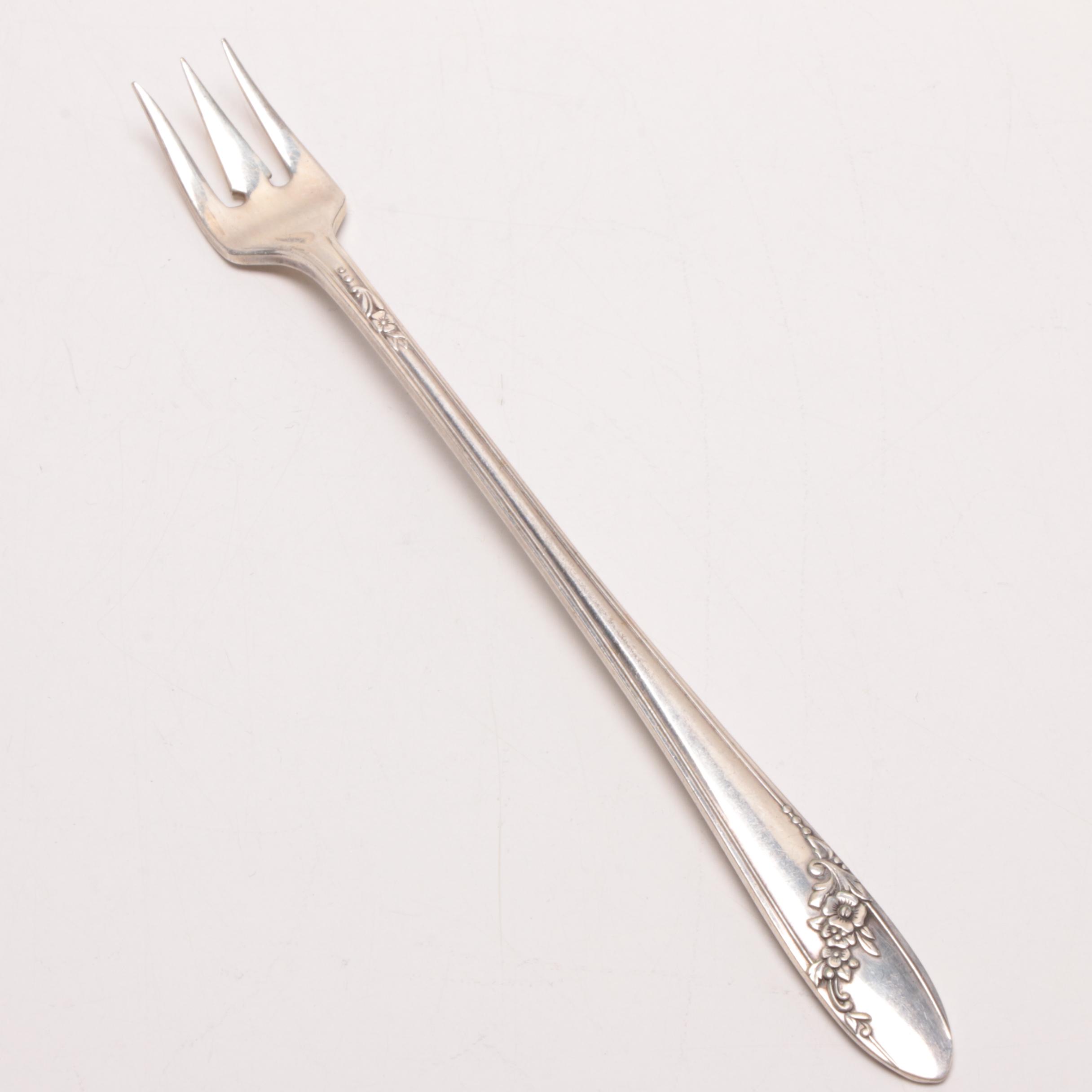 Tudor Plate "Queen Bess II" Pattern Flatware