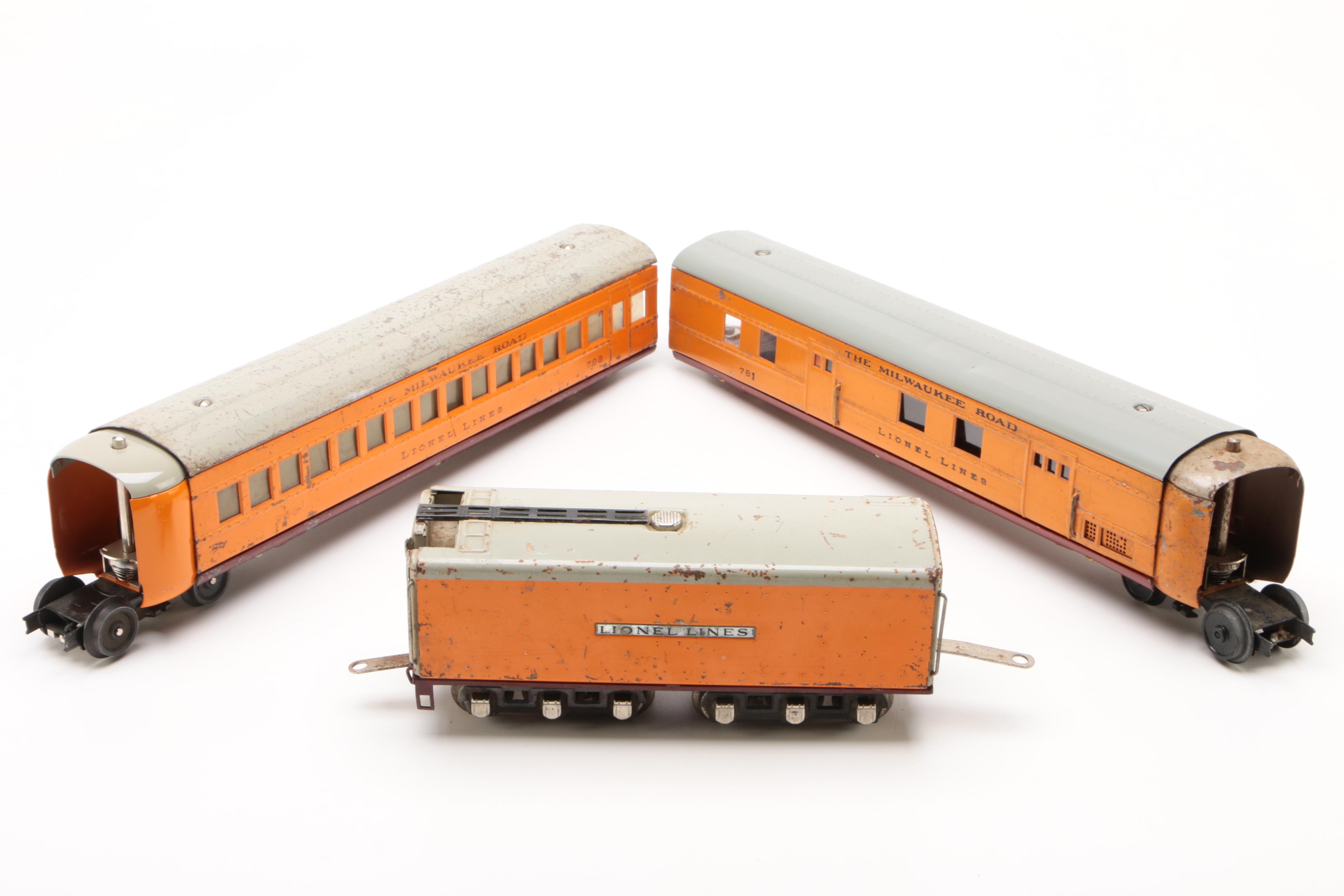 Lionel O Gauge Hiawatha Steam Locomotive, Tender, and Passenger Cars, 1930s