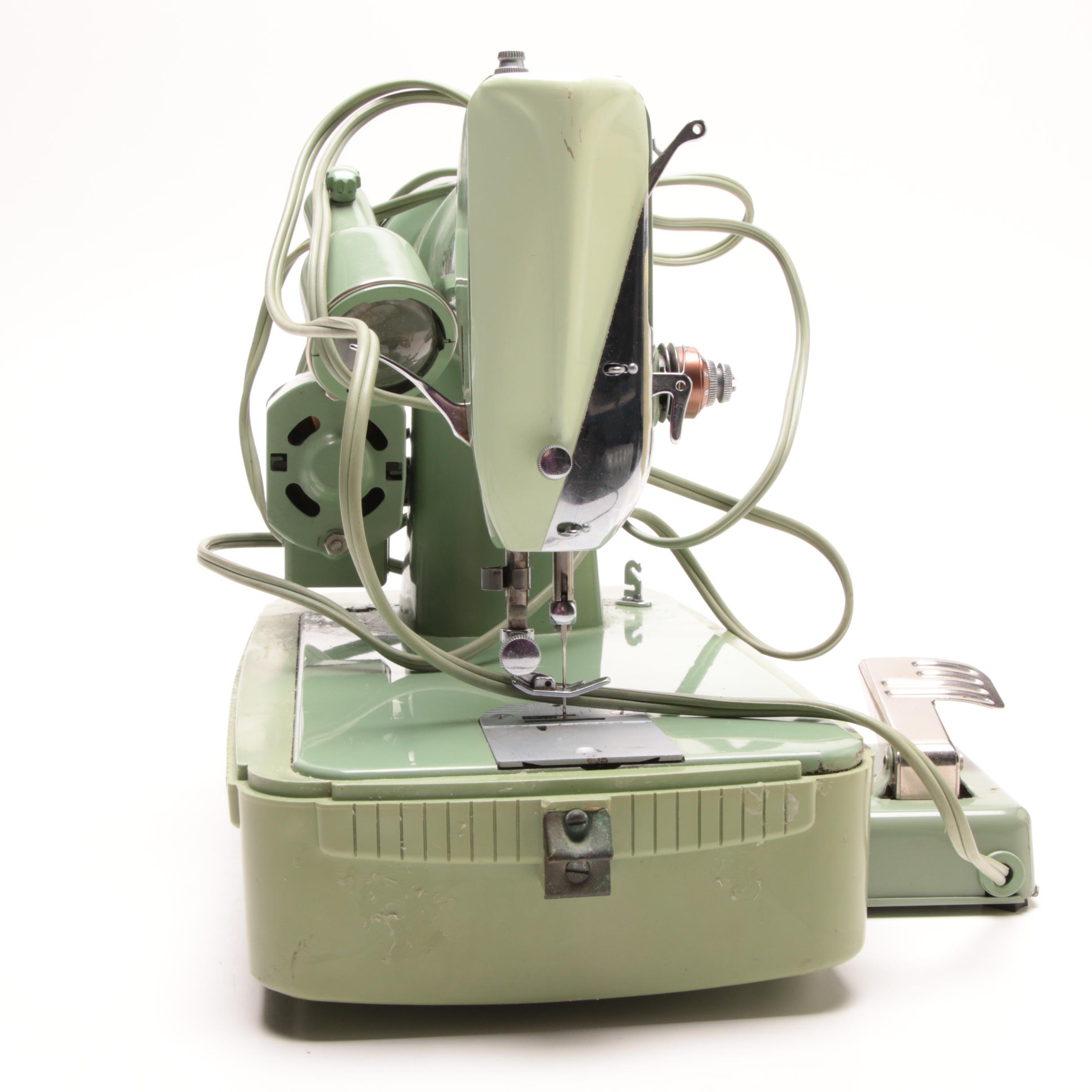 1950s Portable Singer Sewing Machine in Green
