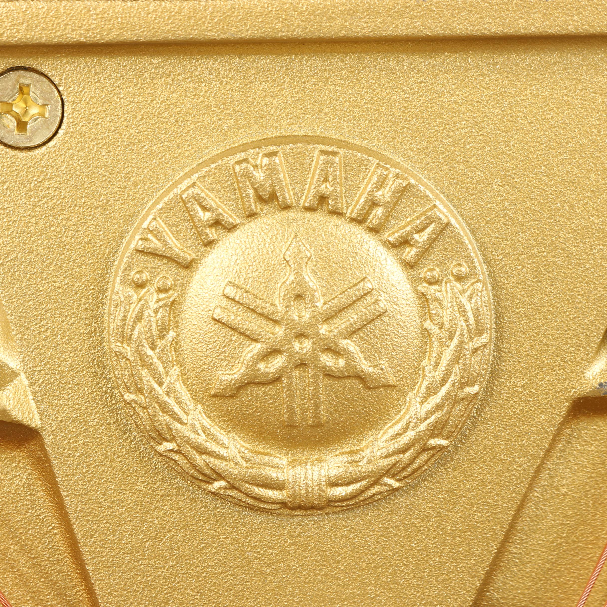 Yamaha P22 WAL Upright Piano and Bench, 1995