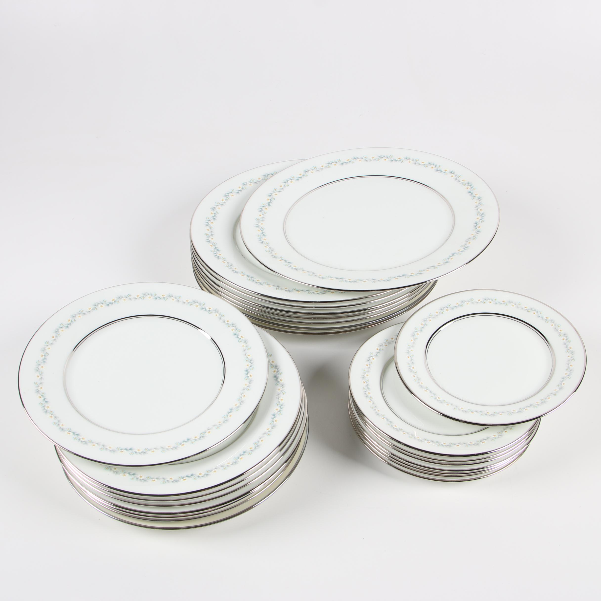 Oxford "Holyoke" Bone China Dinnerware