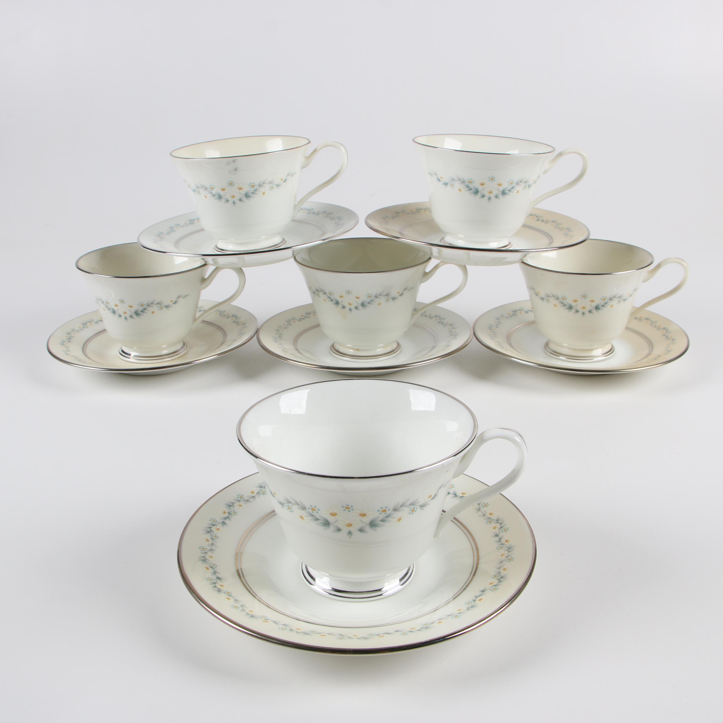 Oxford "Holyoke" Bone China Dinnerware