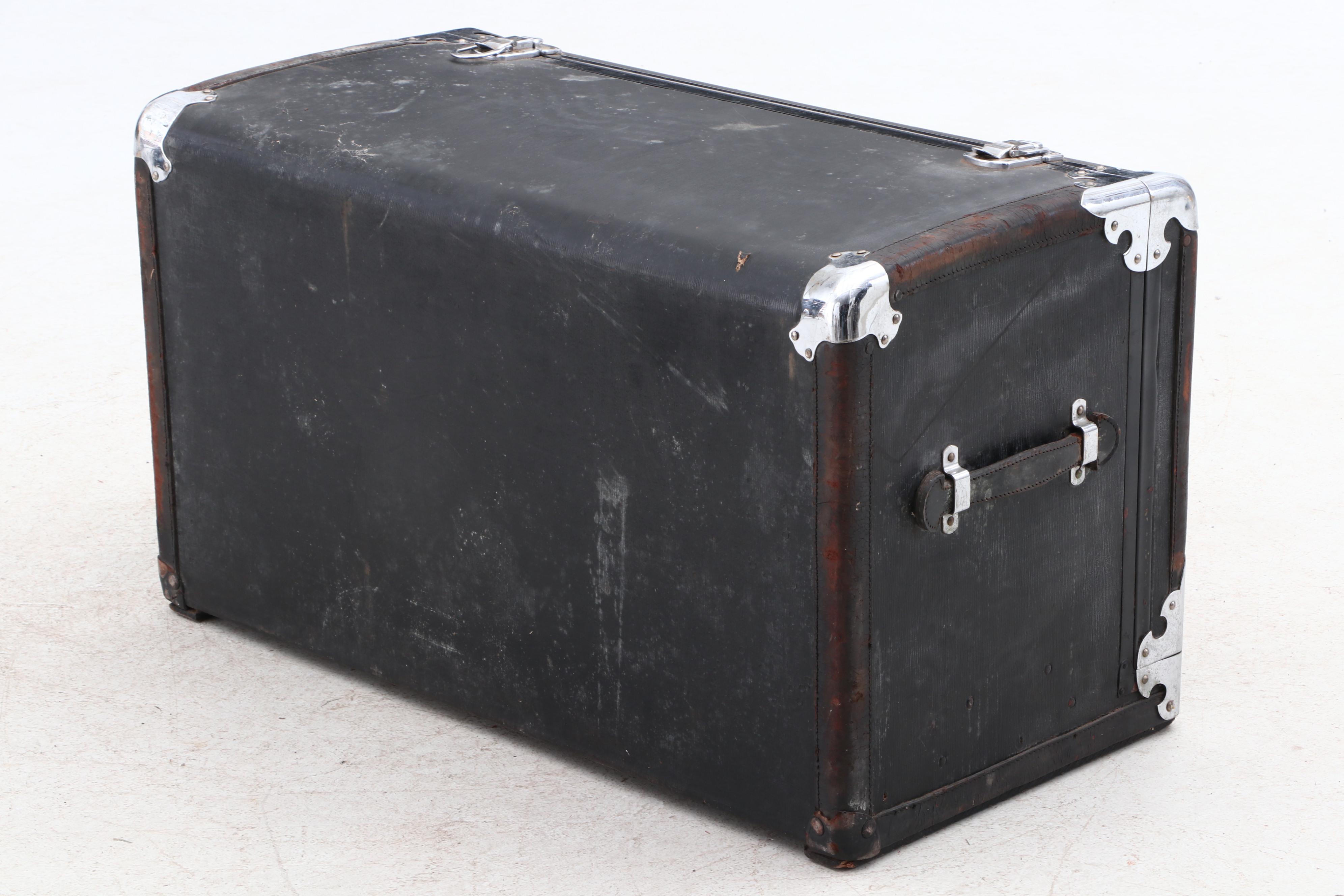 Packard Motor Car Company Foot Locker Chest