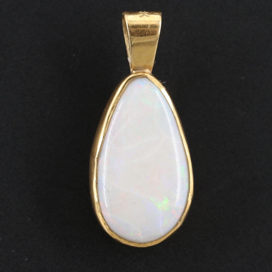 18K Yellow Gold Opal Pendant