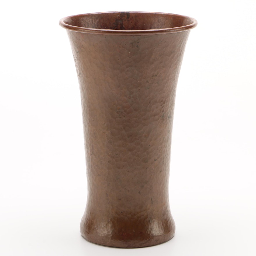 Circa 1910 Gustav Stickley Hammered Copper Metalwork Vase
