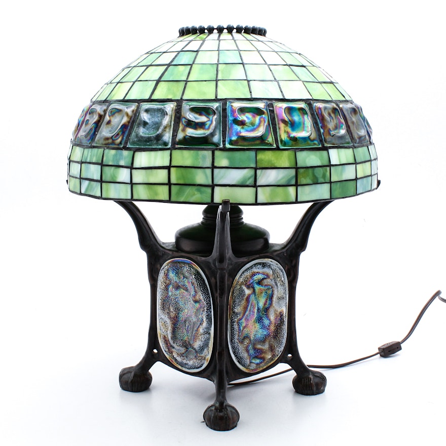 Claw Foot Square Bronze Metal Table Lamp with Tiffany Style Slag Glass Shade