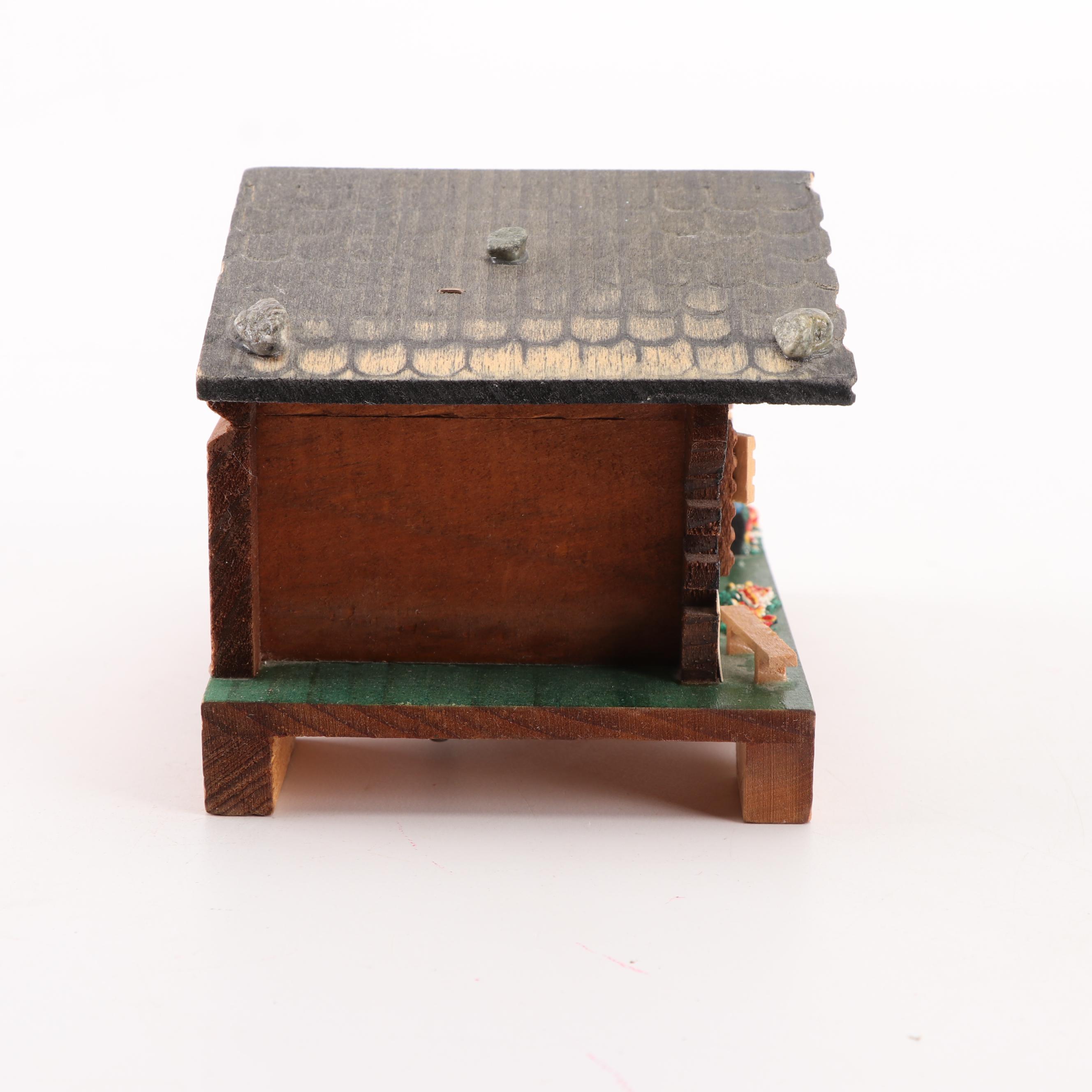 Cuendet Swiss Wooden Chalet "Edelweiss" Music Box, Mid to Late 20th Century