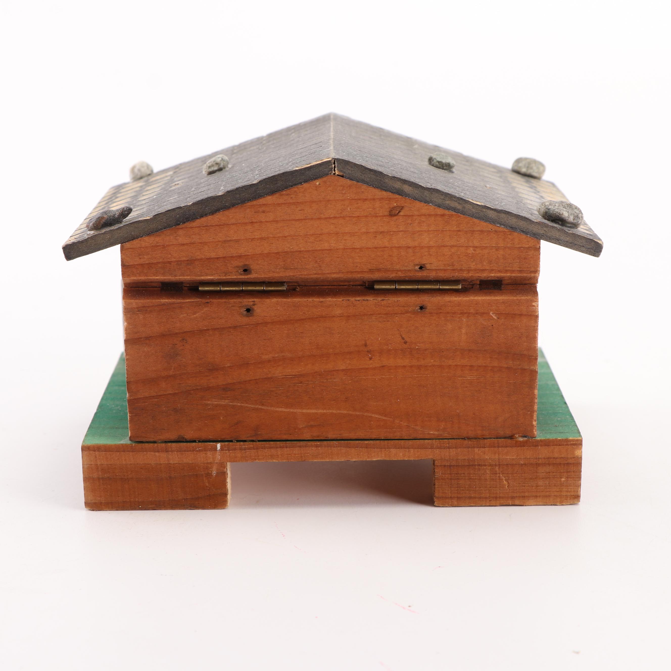 Cuendet Swiss Wooden Chalet "Edelweiss" Music Box, Mid to Late 20th Century