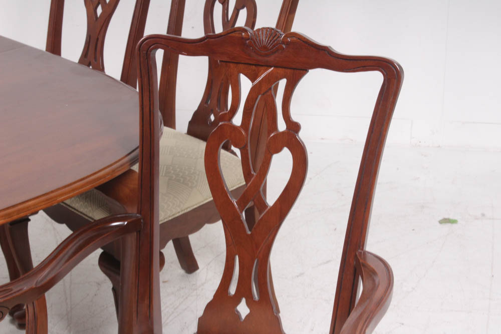 Ethan Allen "Georgian Court" Dining Table and Chair Set
