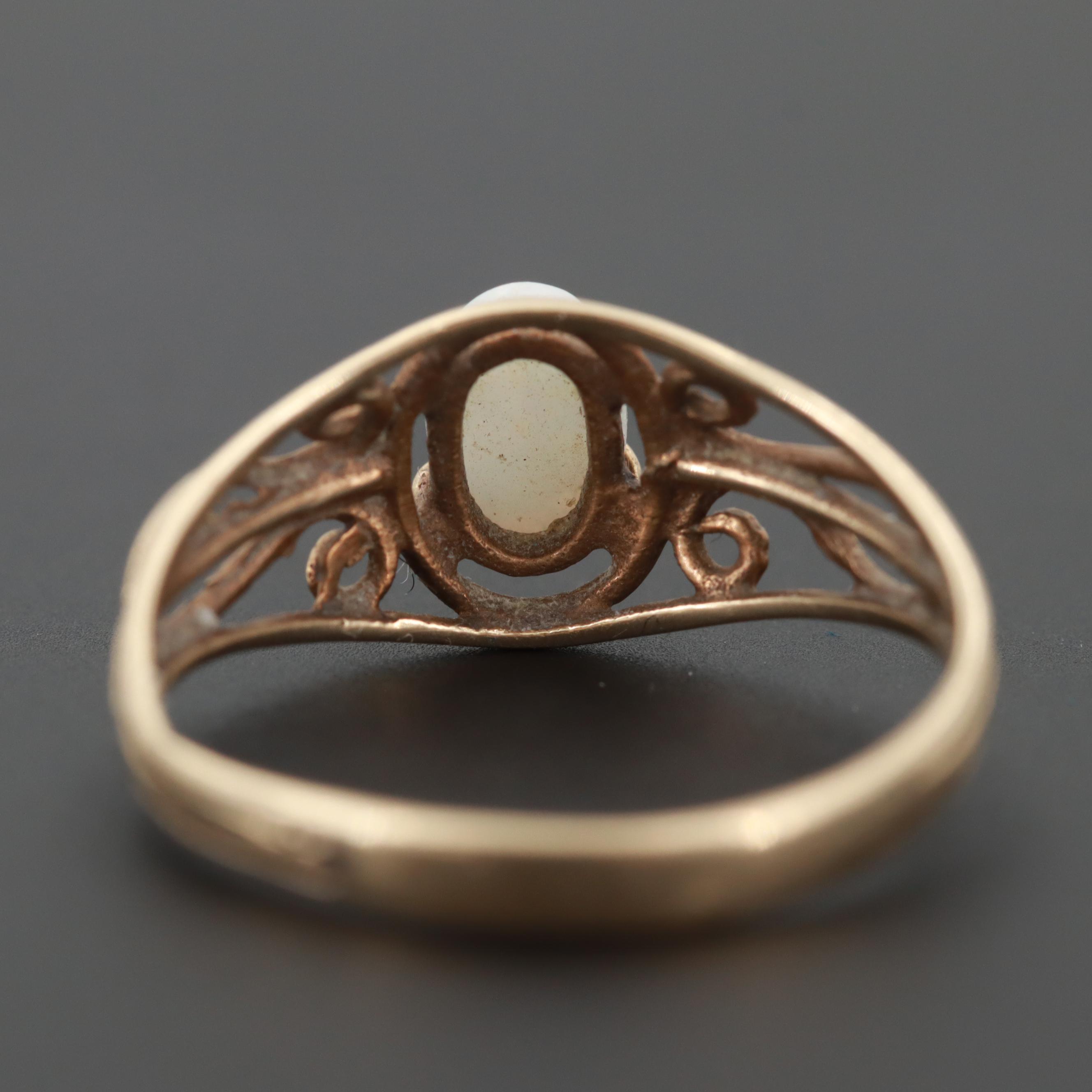 10K Yellow Gold Opal Ring