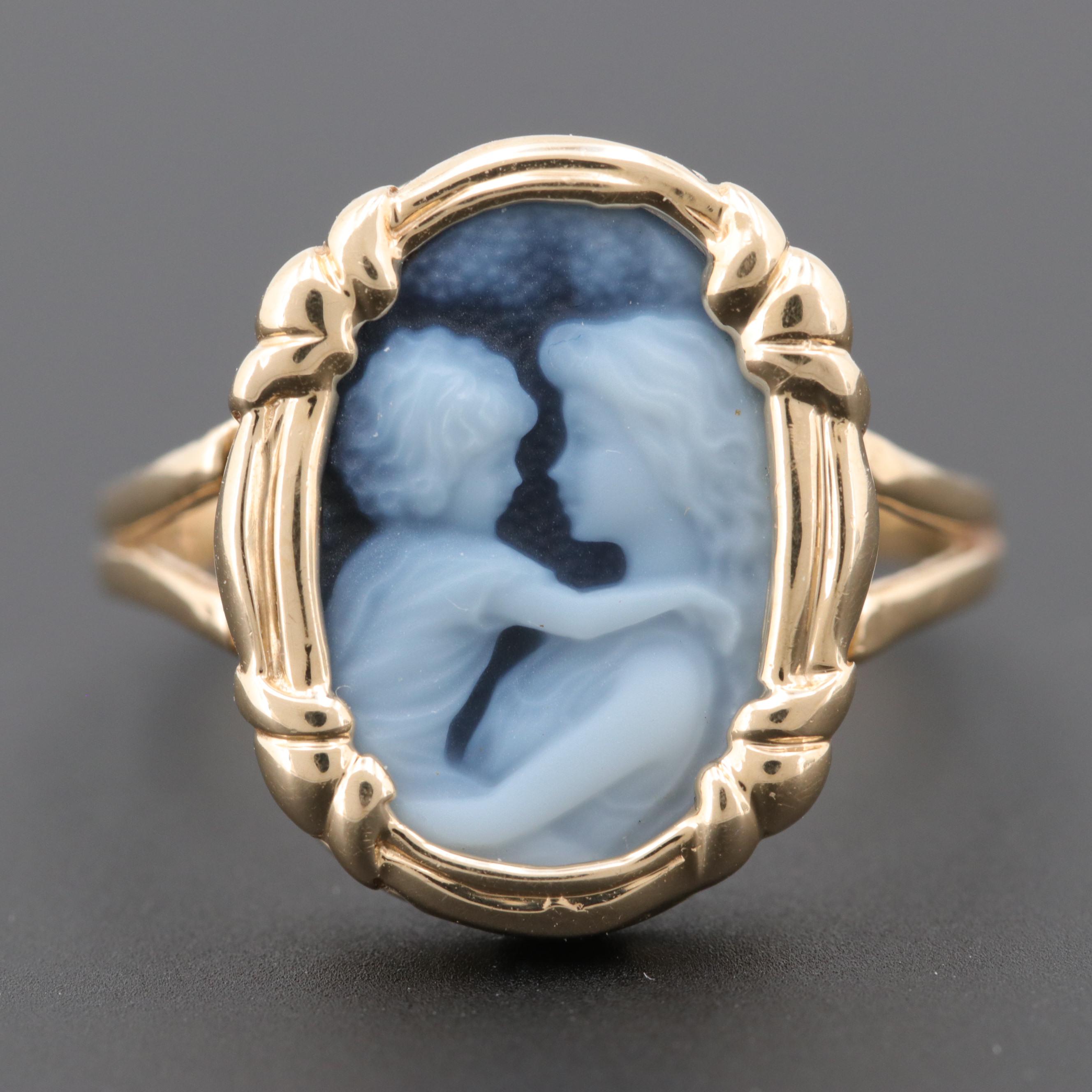 14K Yellow Gold Onyx Carved Cameo Mother and Child Ring