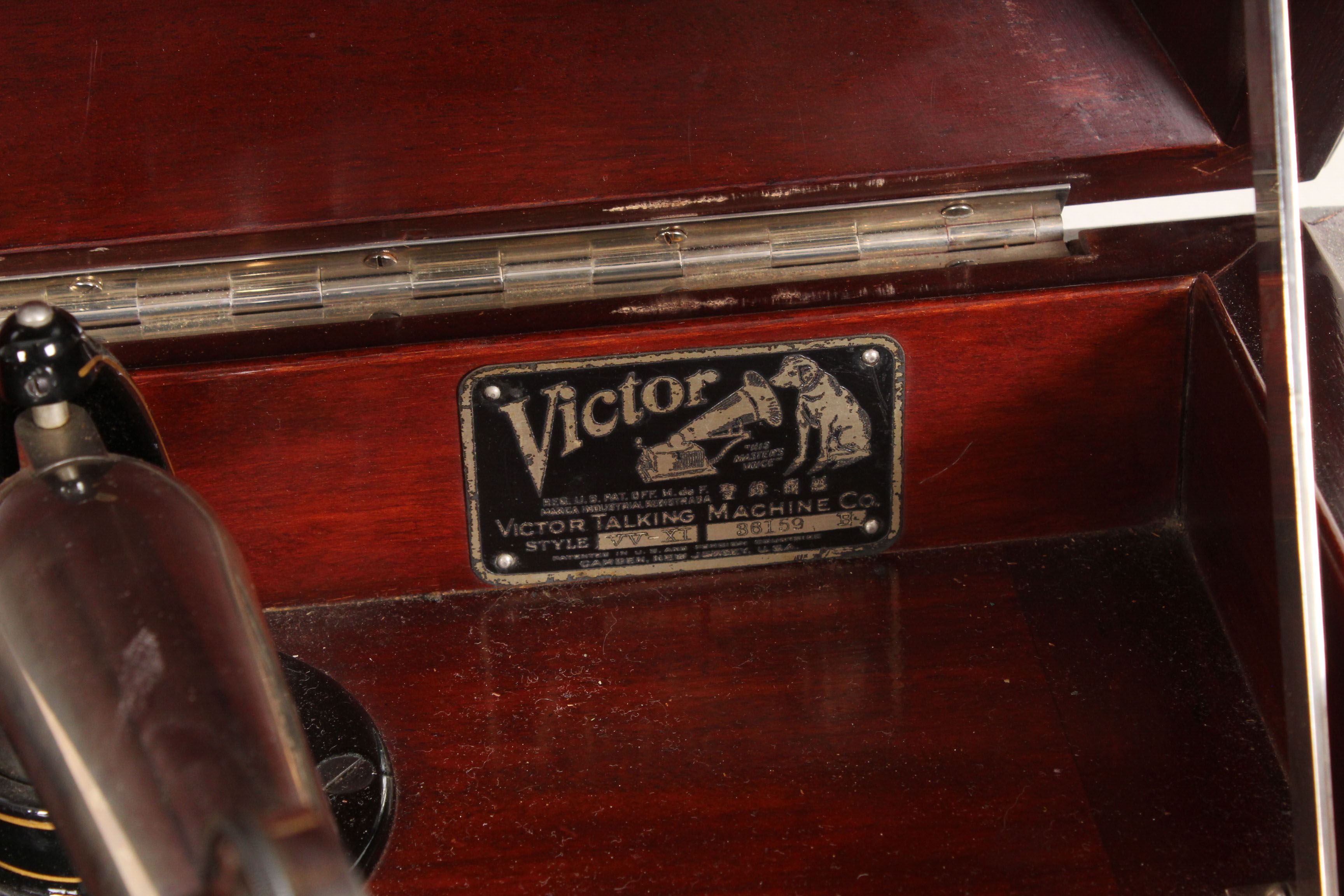 1911 Mahogany Victor Victrola VV XI