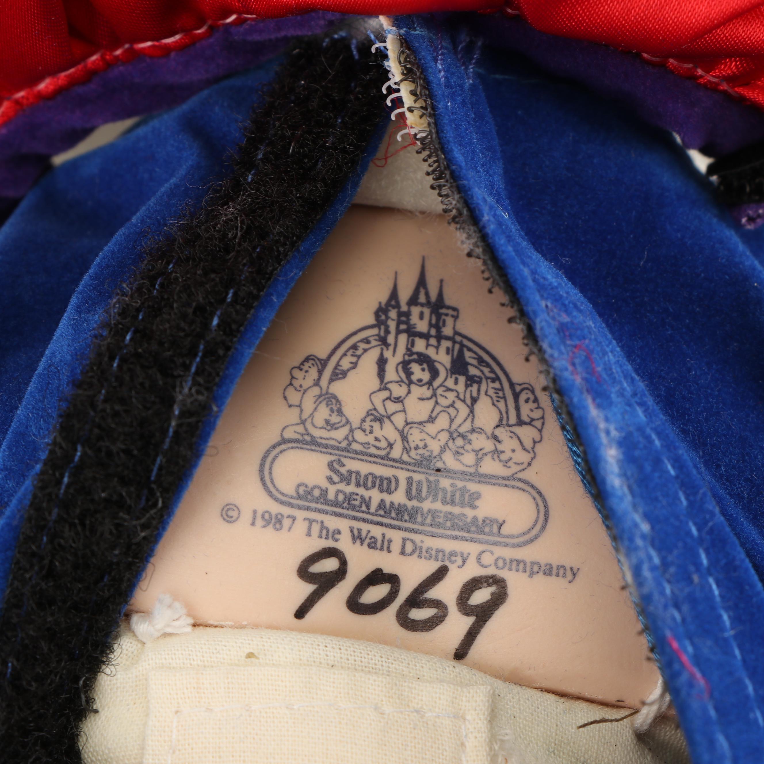 Disney's Snow White Collector's Doll