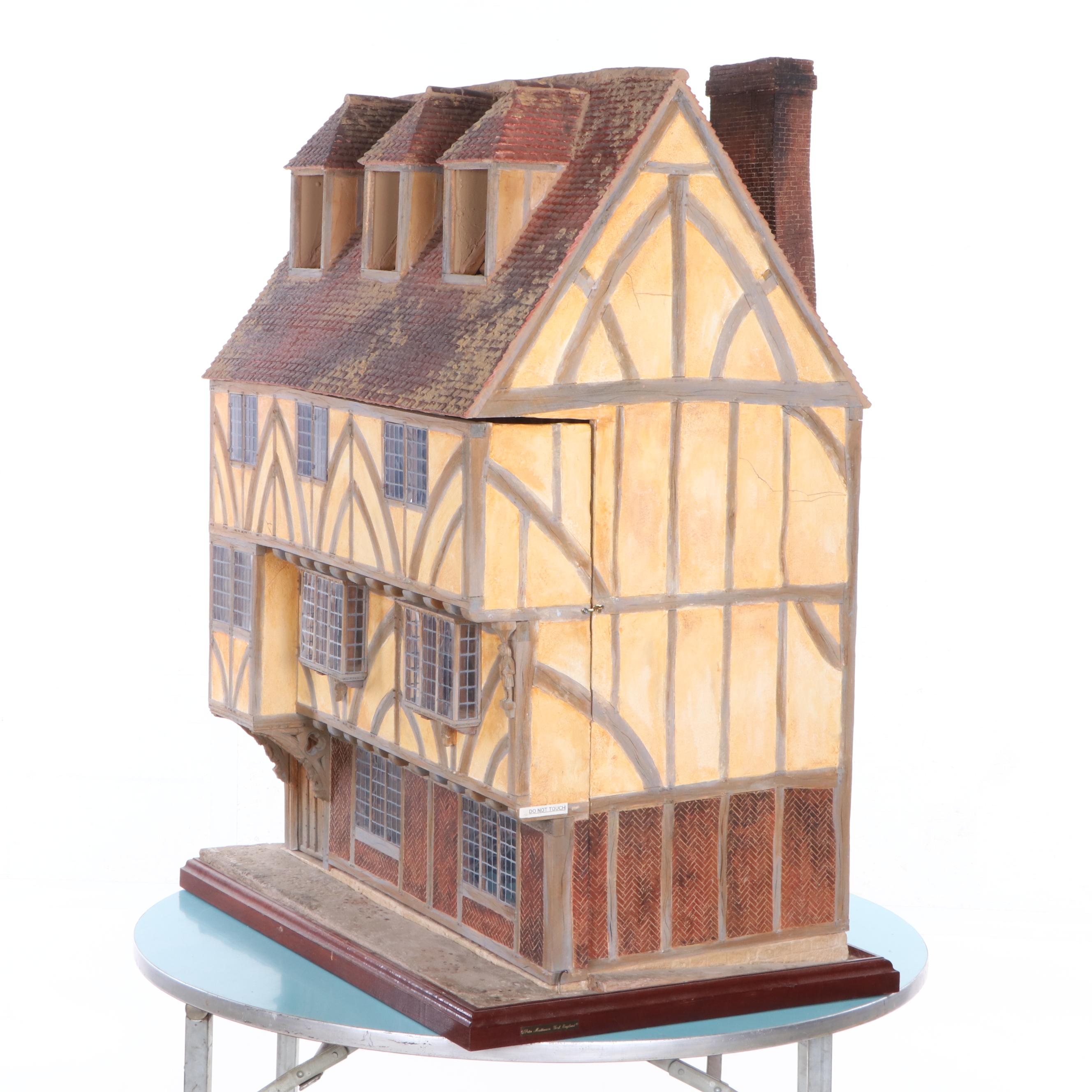 Peter Mattinson Goodramsgate House Electrified Tudor Dollhouse