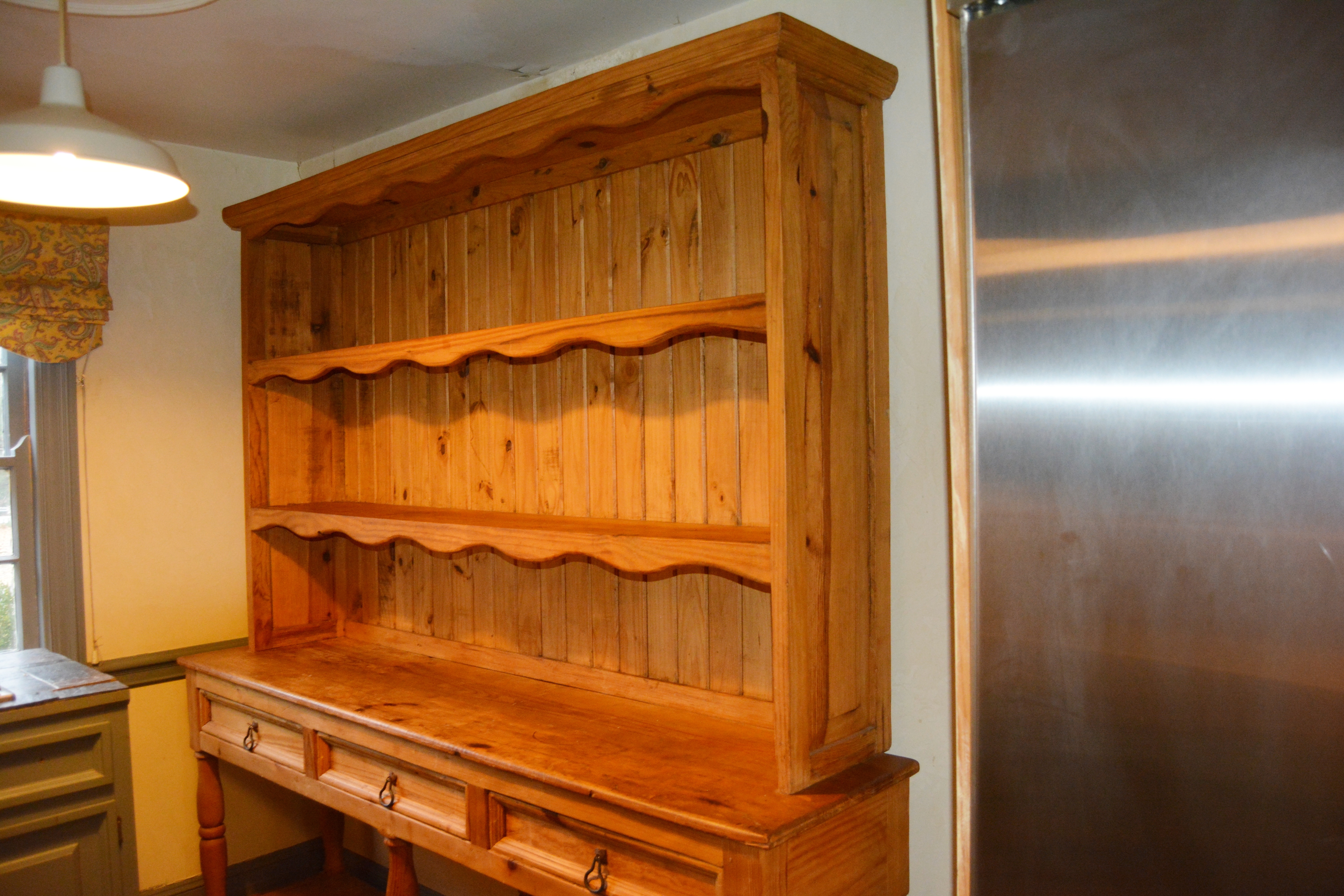 French Country Style Pine Hutch and Sideboard, 20th Century