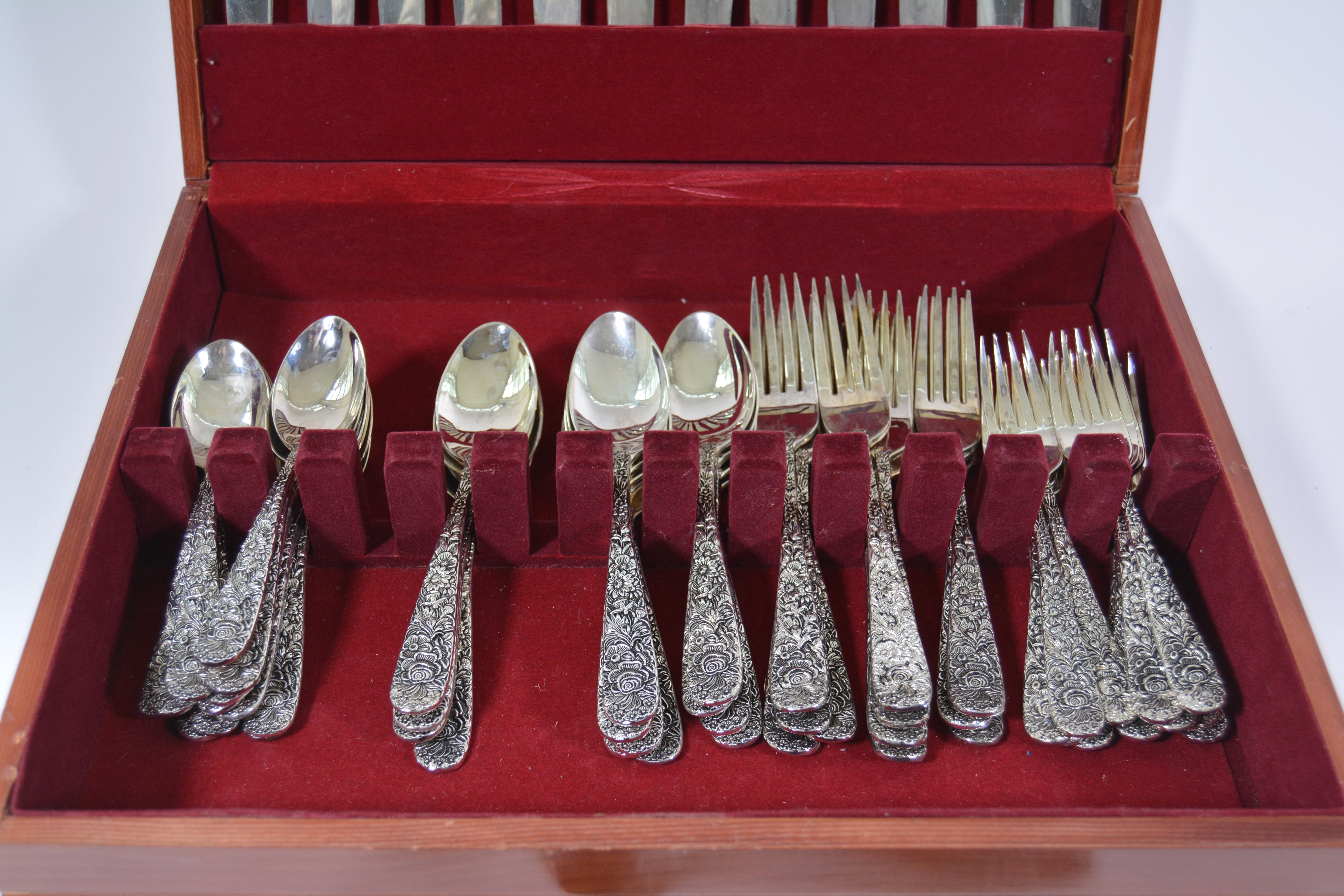 Godinger "Olde Bouquet" Silver Plate Flatware