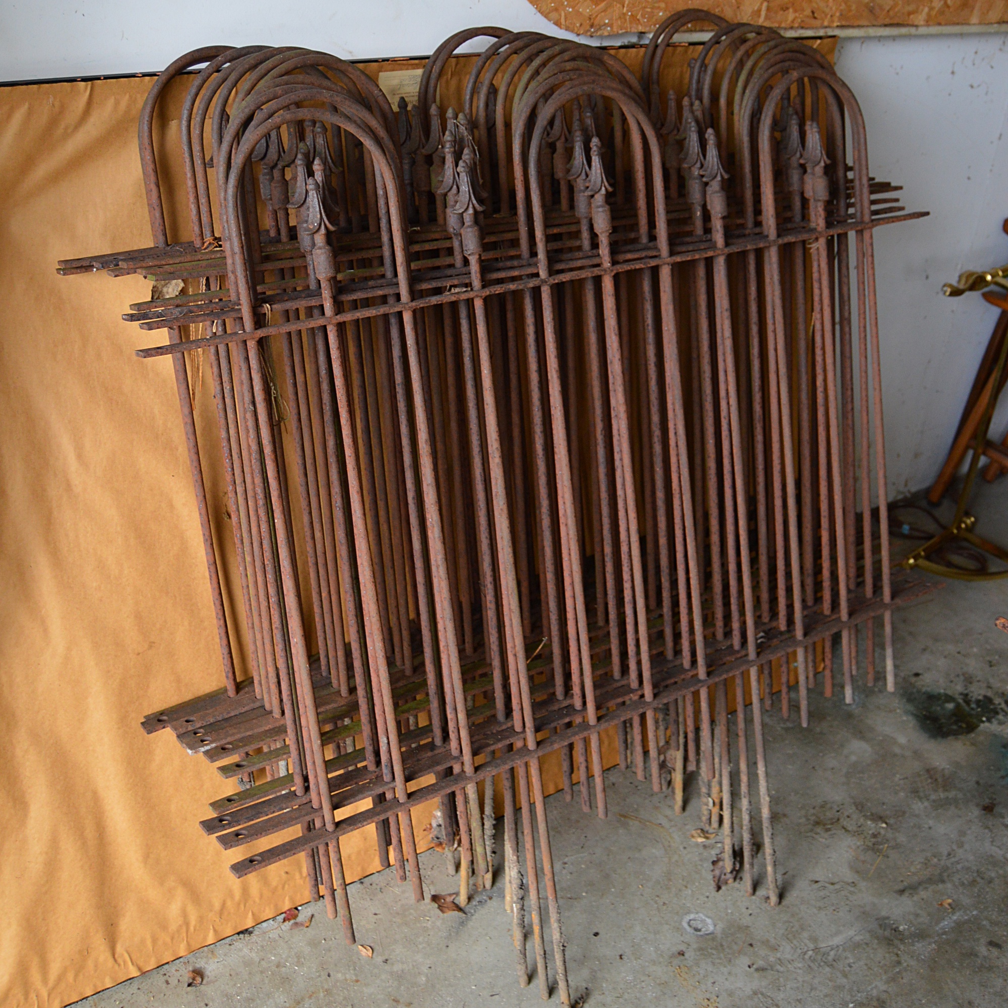 Victorian Style Iron Garden Fencing, Eleven Panels