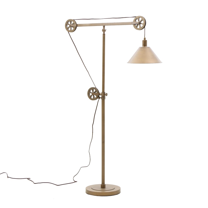 Descartes Industrial Farmhouse Floor Lamp with Pulley System, 2018