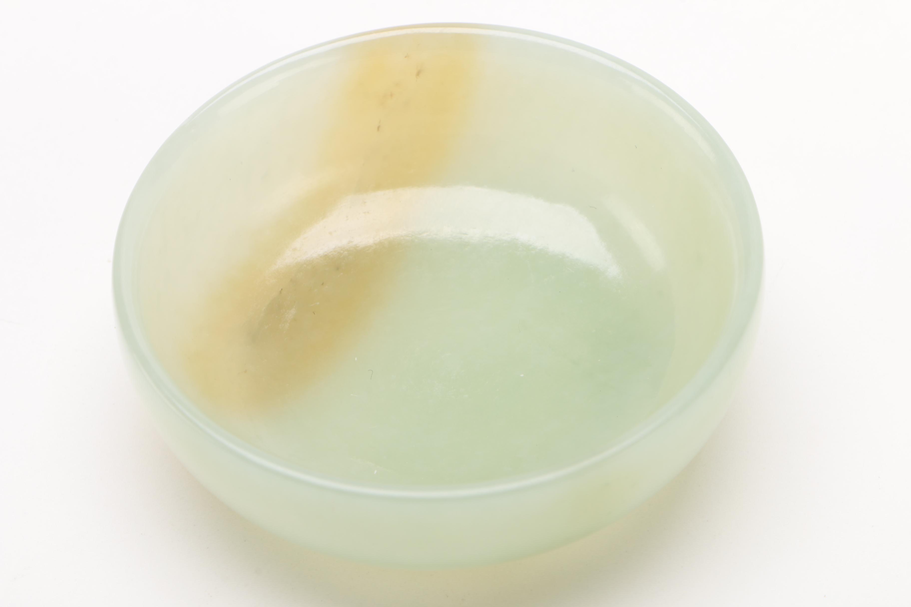 Chinese Carved Bowenite Bowl