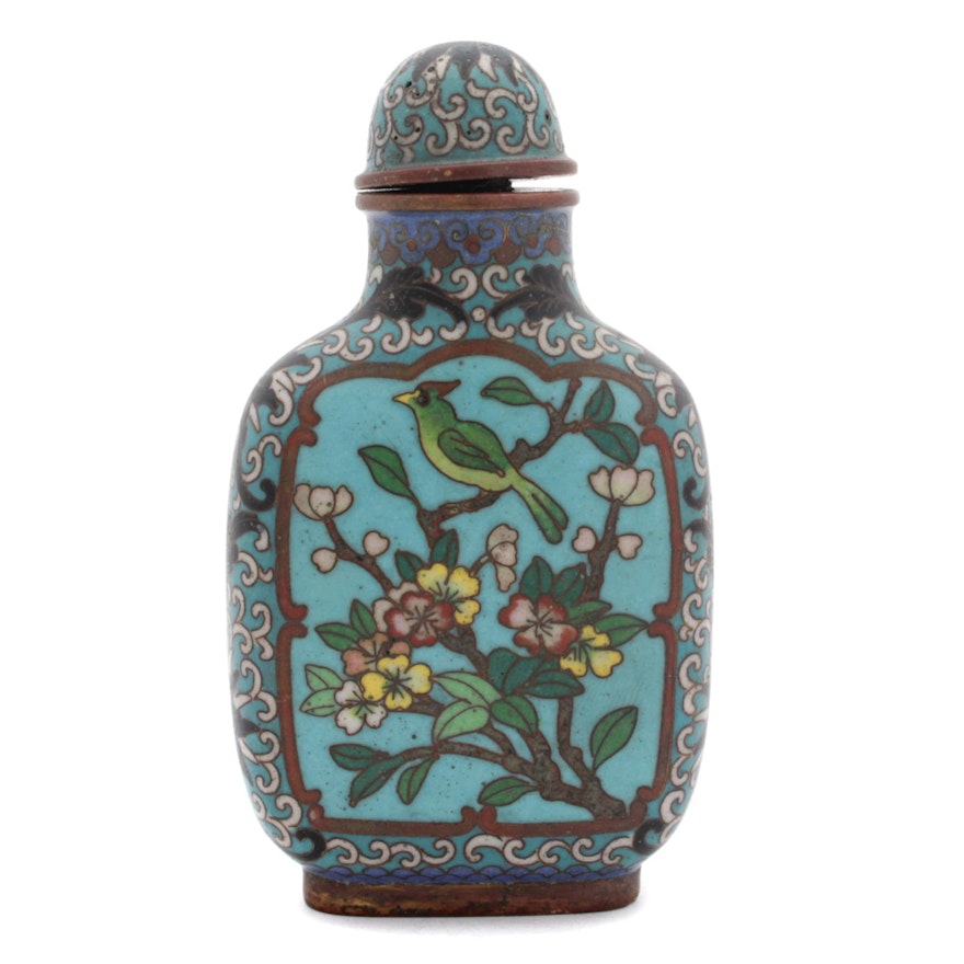 Chinese Cloisonné Snuff Bottle