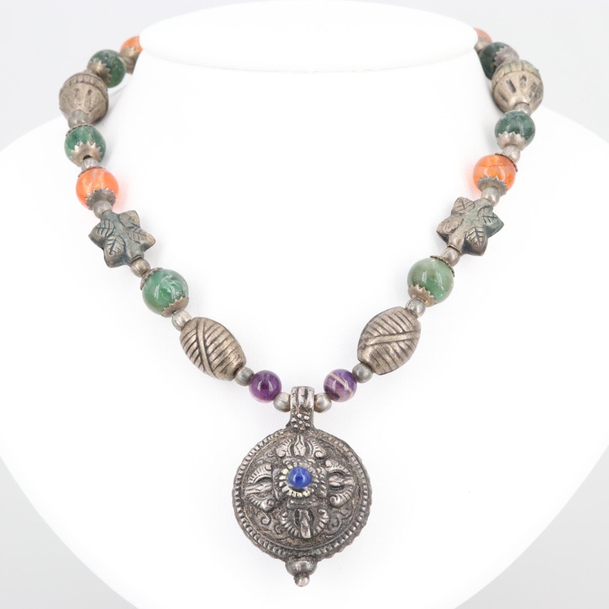 Silver Tone Agate, Aventurine and Amethyst Necklace