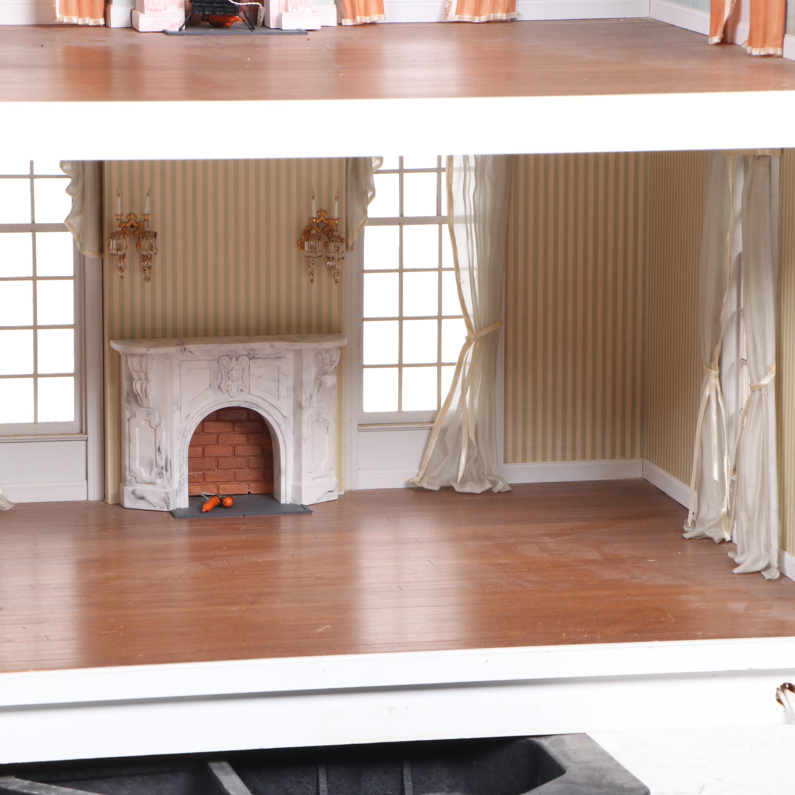 Lawbre Rosedawn Plantation Electrified Dollhouse