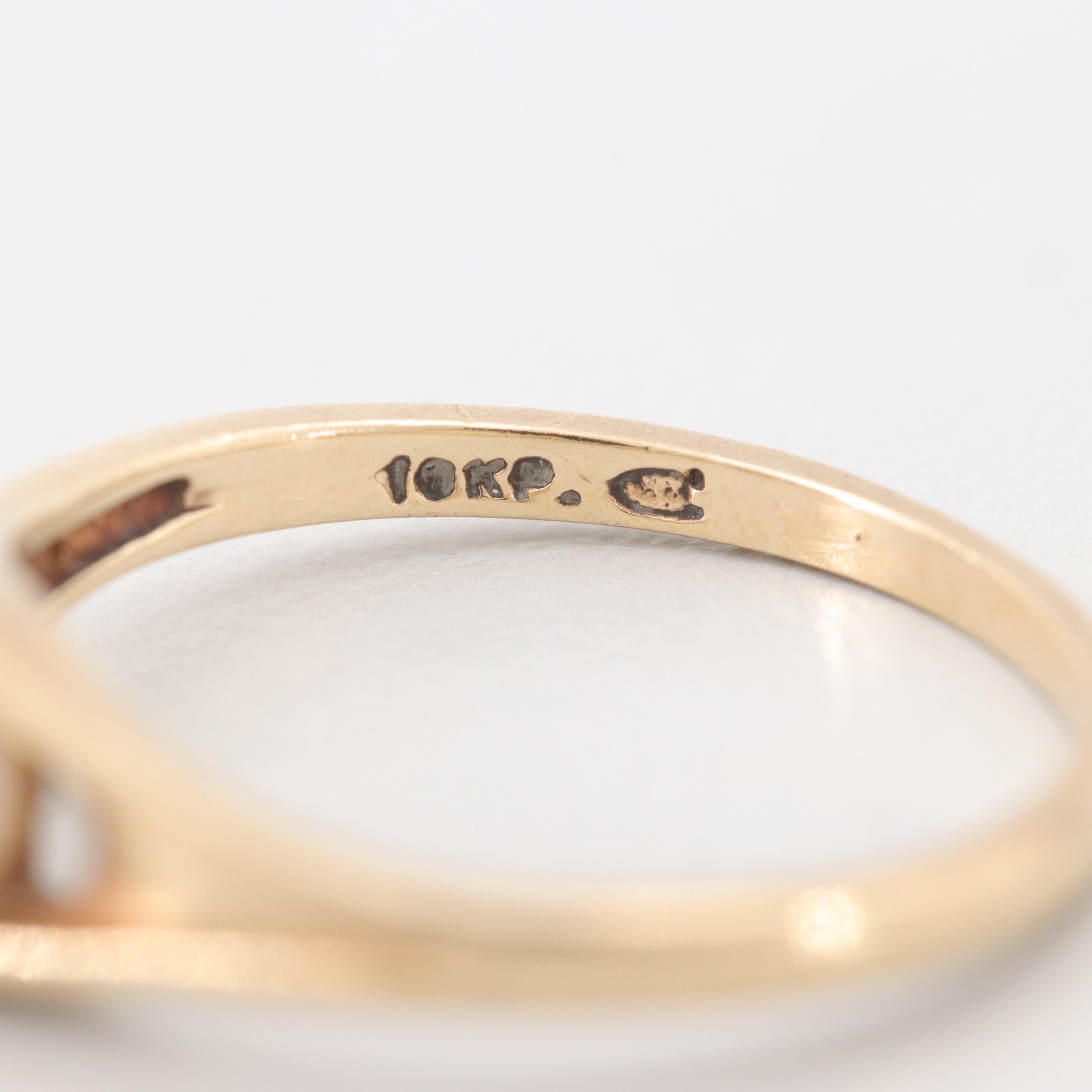 10K Yellow Gold Cultured Pearl Ring