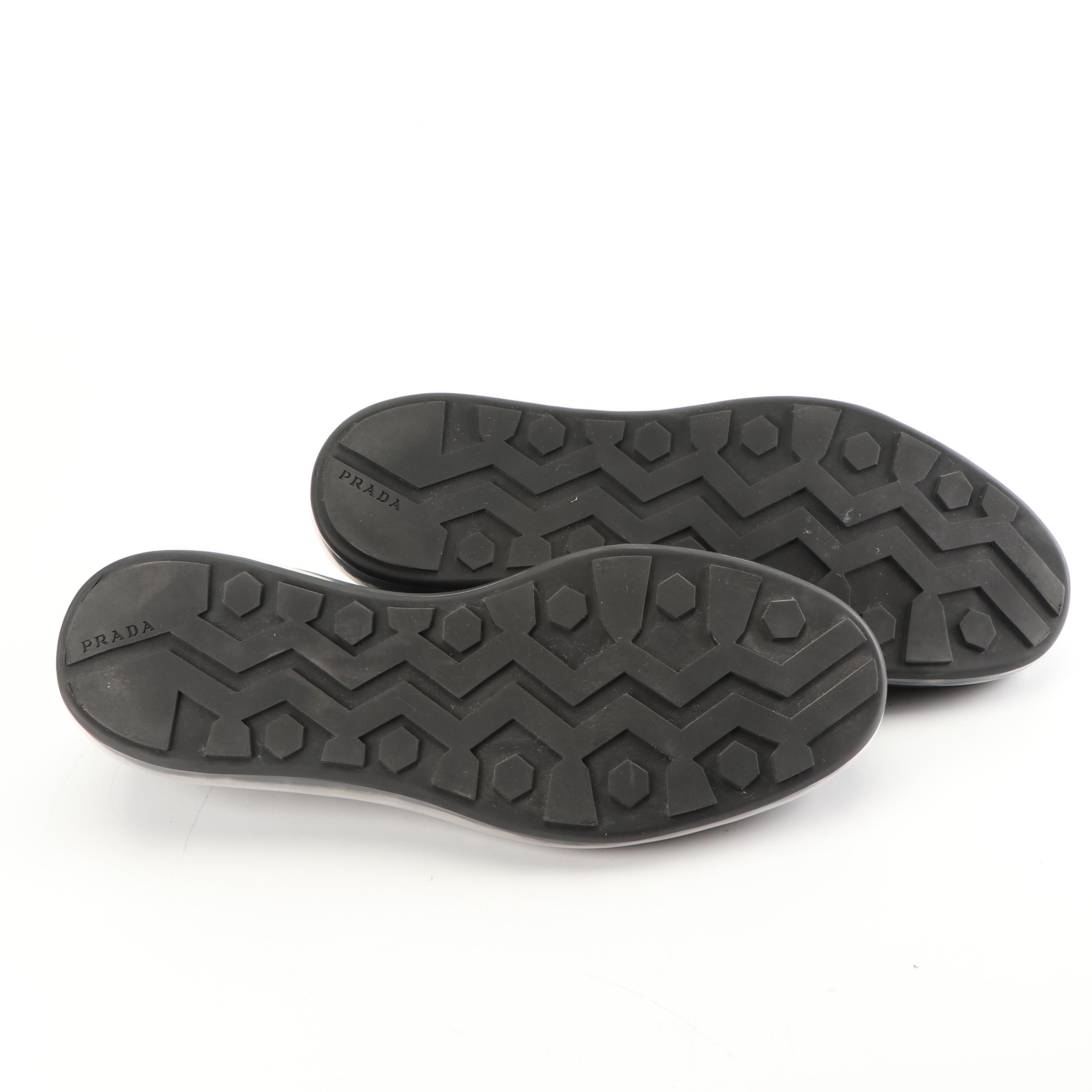 Men's Prada Milano Levitate Leather Wingtip Oxford Shoes