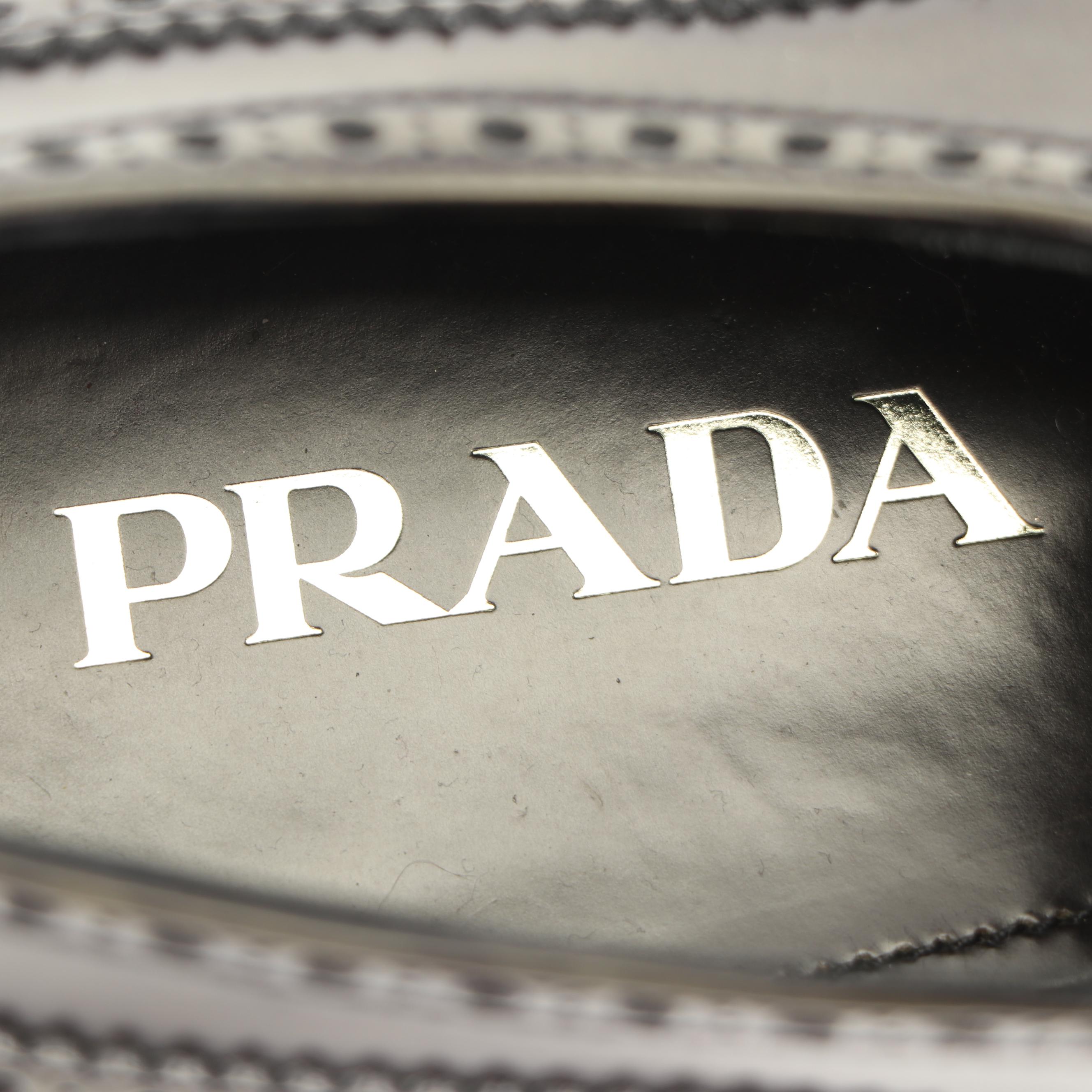 Men's Prada Milano Levitate Leather Wingtip Oxford Shoes