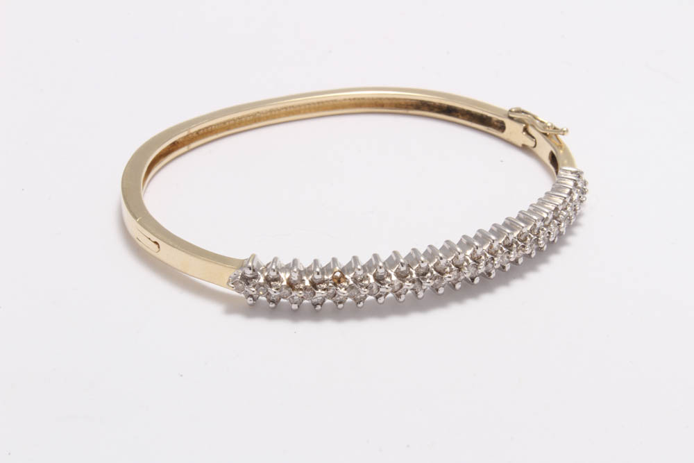 14K Yellow Gold 1.00 CTW Diamond Bangle Bracelet