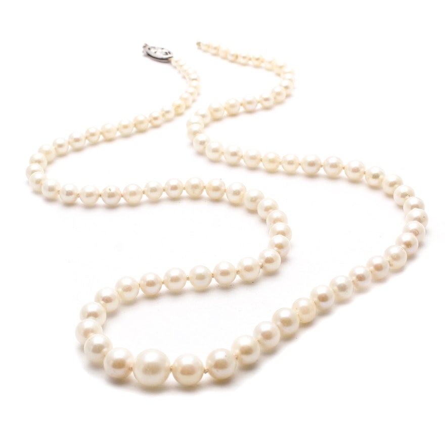 Cultured Pearl Necklace with 14K White Gold Clasp