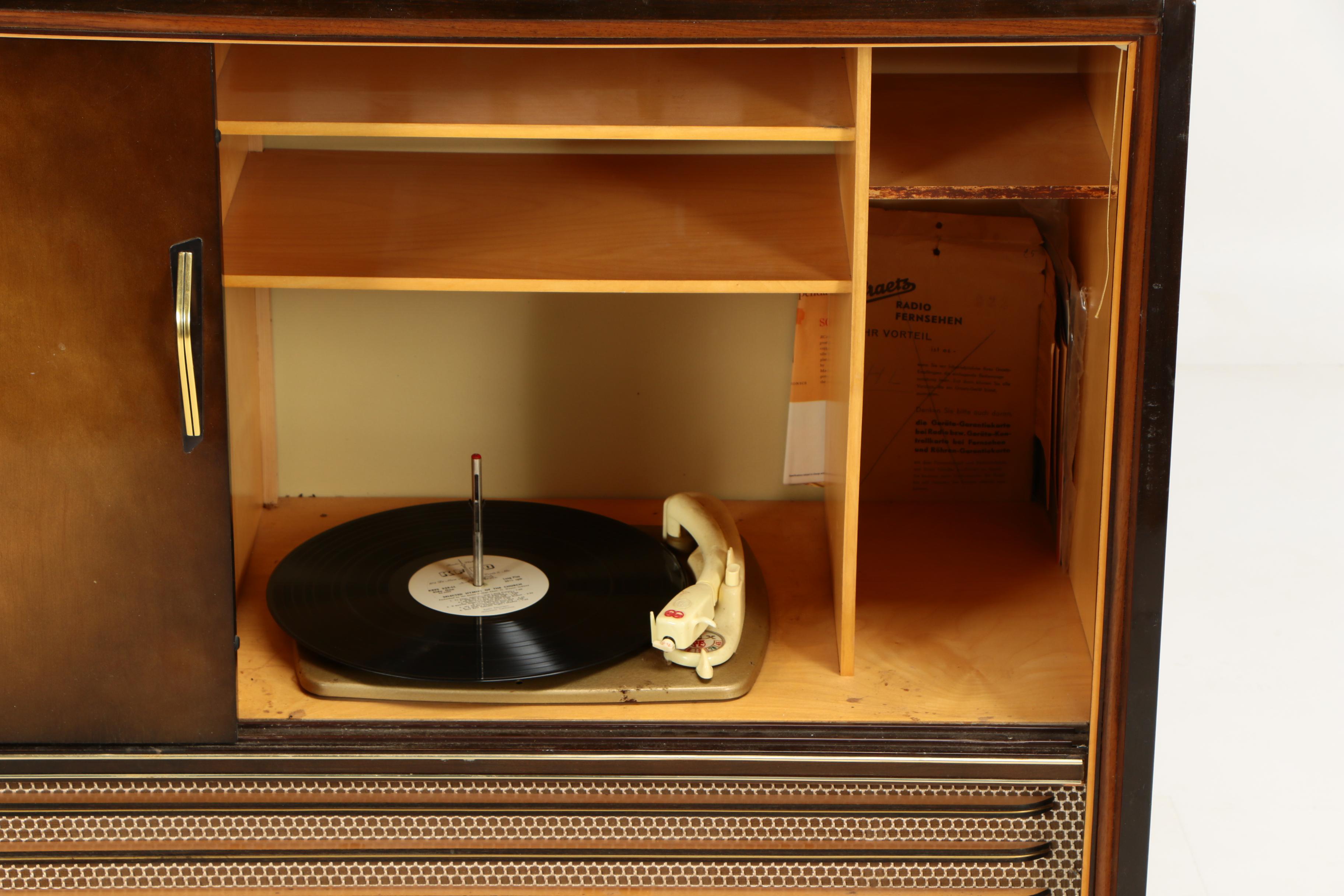 Mid Century Modern Graetz "Belcanto" Radio Phonograph Cabinet, 1960s