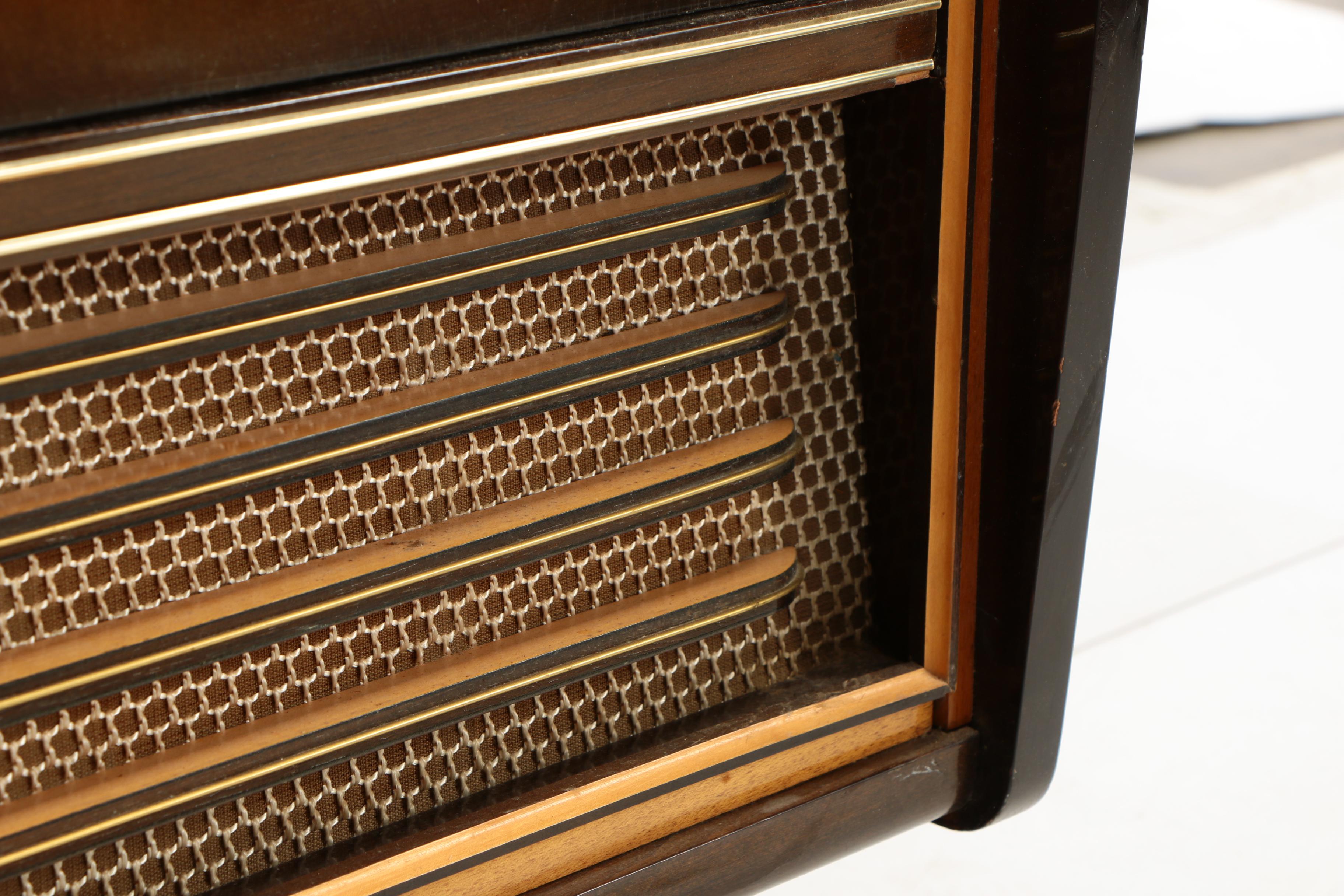 Mid Century Modern Graetz "Belcanto" Radio Phonograph Cabinet, 1960s