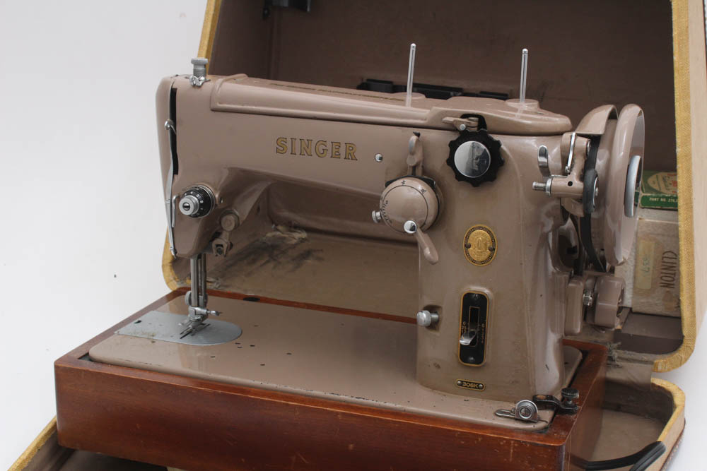 Singer Automatic Swing-Needle Machine 306 Sewing Machine
