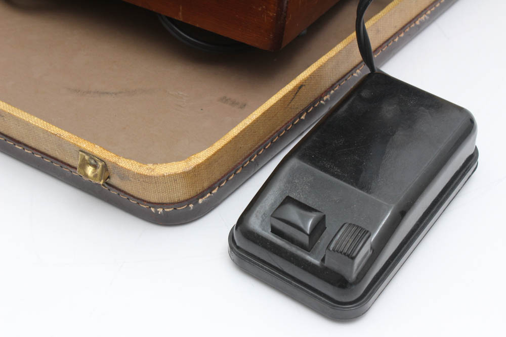 Singer Automatic Swing-Needle Machine 306 Sewing Machine