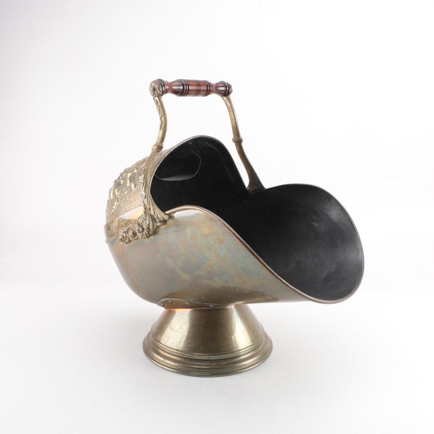 English Victorian Repoussé Brass Coal Scuttle with Wooden Handle, 1880