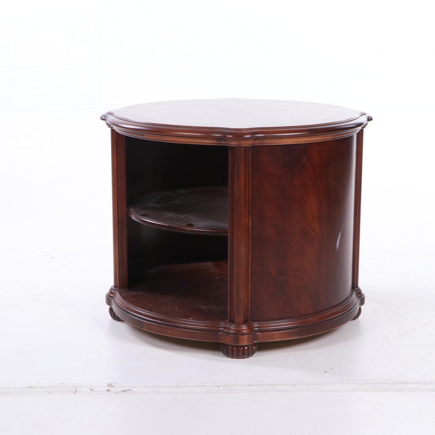 Round Figured Mahagany Side Table, 20th Century