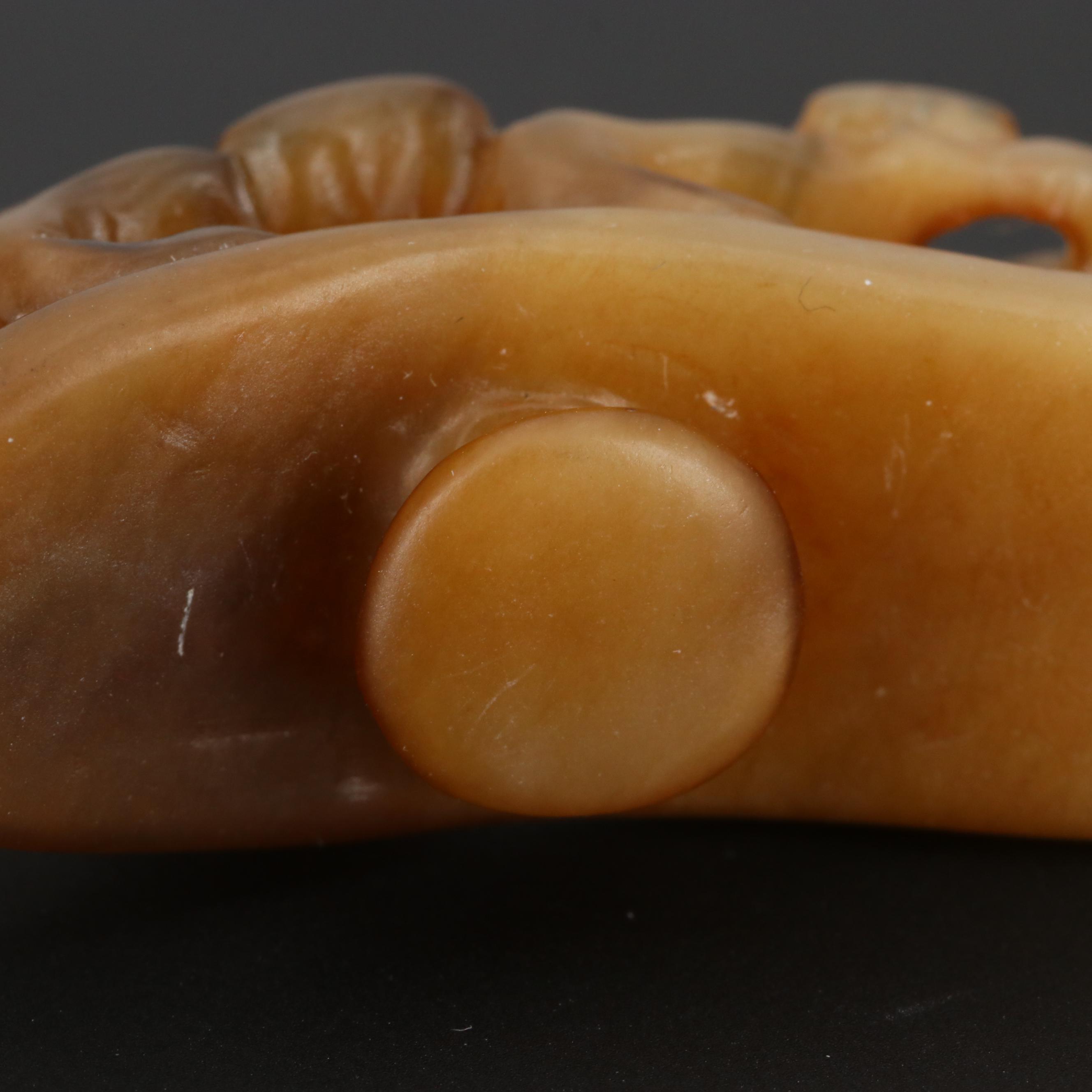 Chinese Carved Serpentine Belt Hook